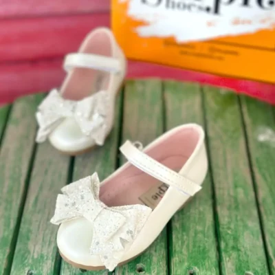 کفش دخترانه لپ‌لپ با جزئیات پاپیون و کفی طبی، طبی بچه‌گانه - 5212