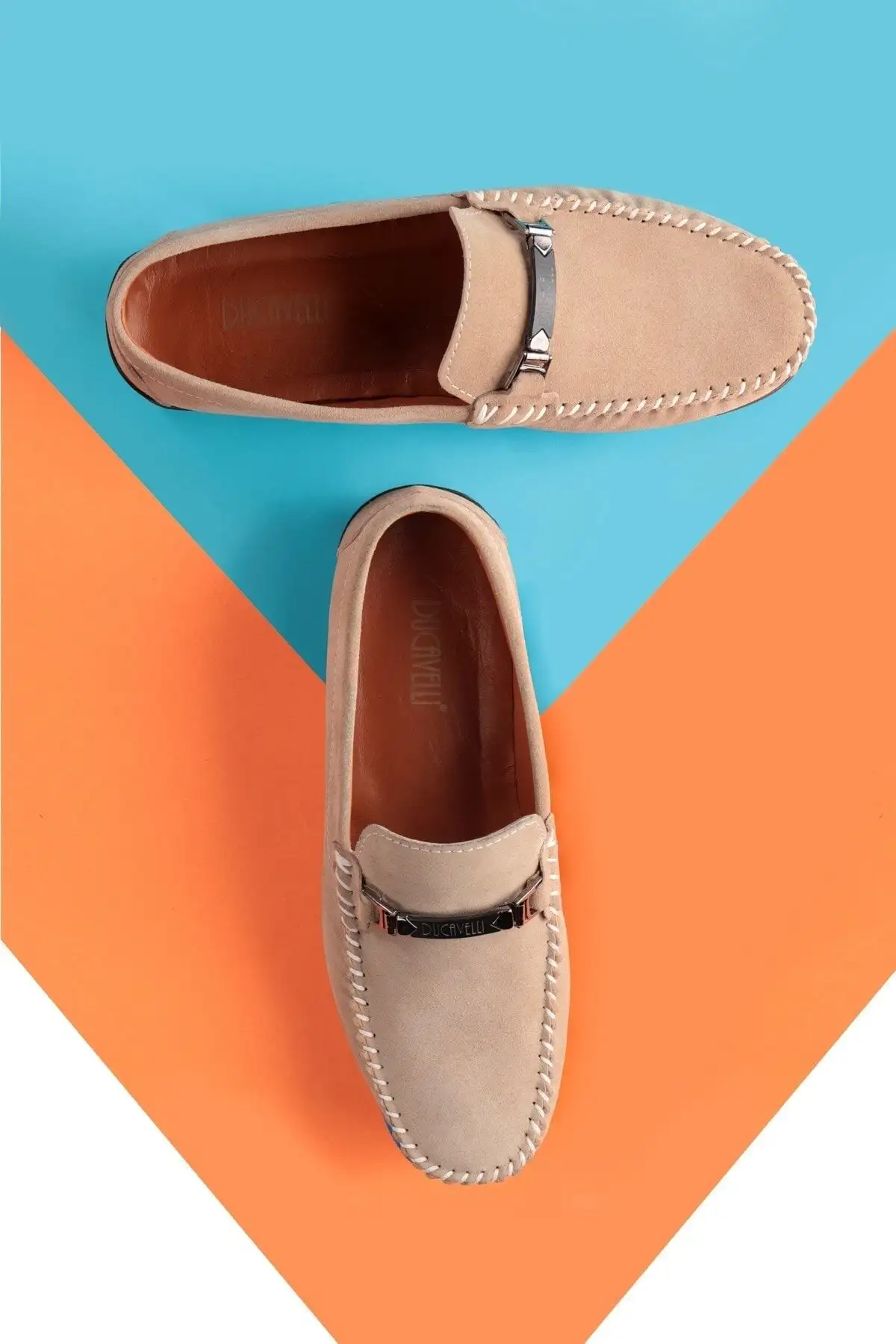 سایز بزرگ مردانه 1. نیمه چرم طبیعی کفش روزمره مردانه
2. کفش لوفر
3. کفش سبک
4. لوفر با قفل
5. لوفر مخملی - 3506 سایز بزرگ مردانه 1. نیمه چرم طبیعی کفش روزمره مردانه 2. کفش لوفر 3. کفش سبک 4. لوفر با قفل 5. لوفر مخملی - 3506