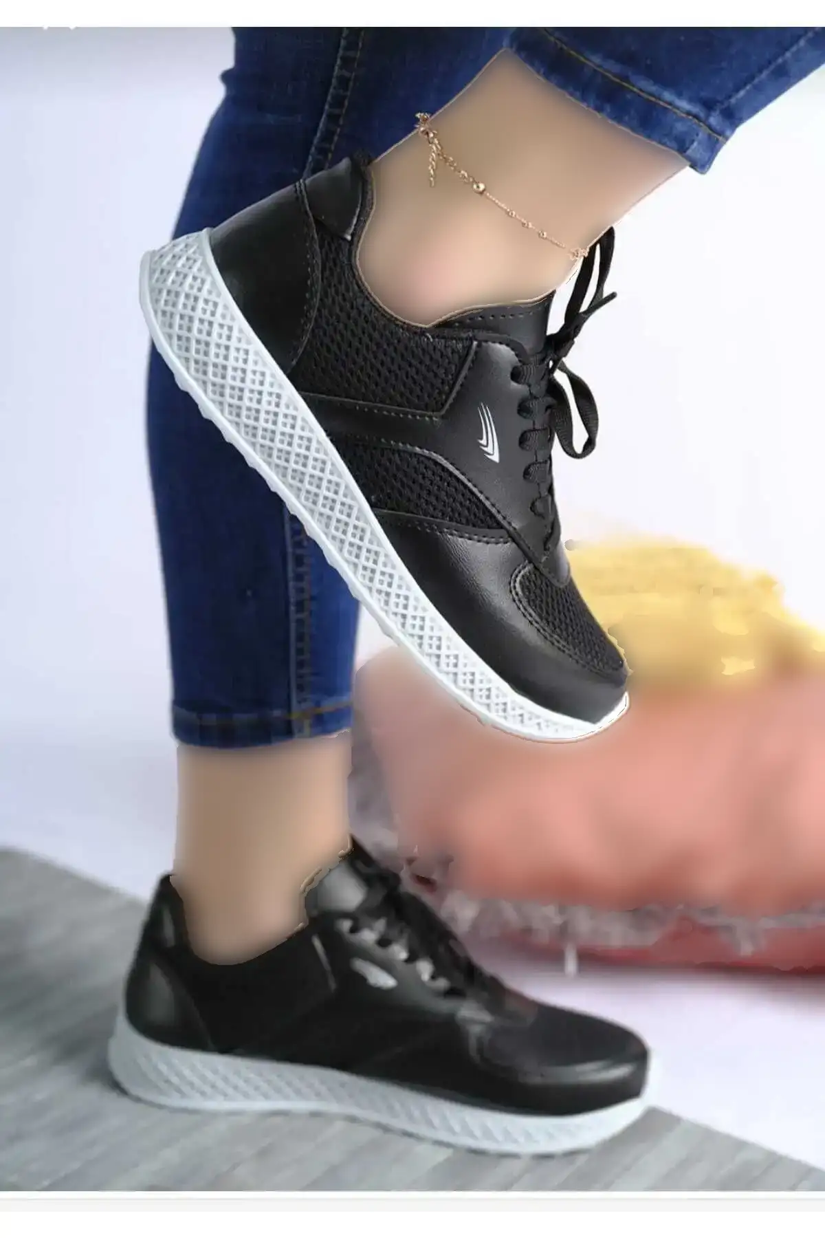 کفش تخت زنانه کفش مشکی و سفید با کفی ضخیم و مشبک - 3785 کفش تخت زنانه کفش مشکی و سفید با کفی ضخیم و مشبک - 3785