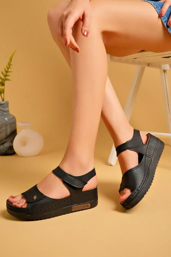 کفش صندل زنانه ساندال روزمره پاشنه‌دار ارگونومیک Uway - 4076