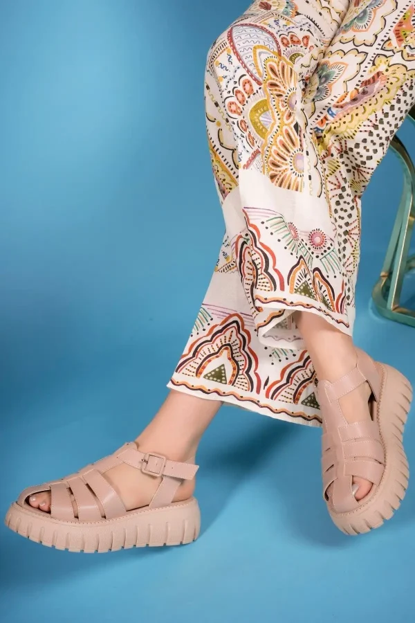 کفش صندل زنانه سندل ۰۰۱۲۶۰۰ نود - 4859