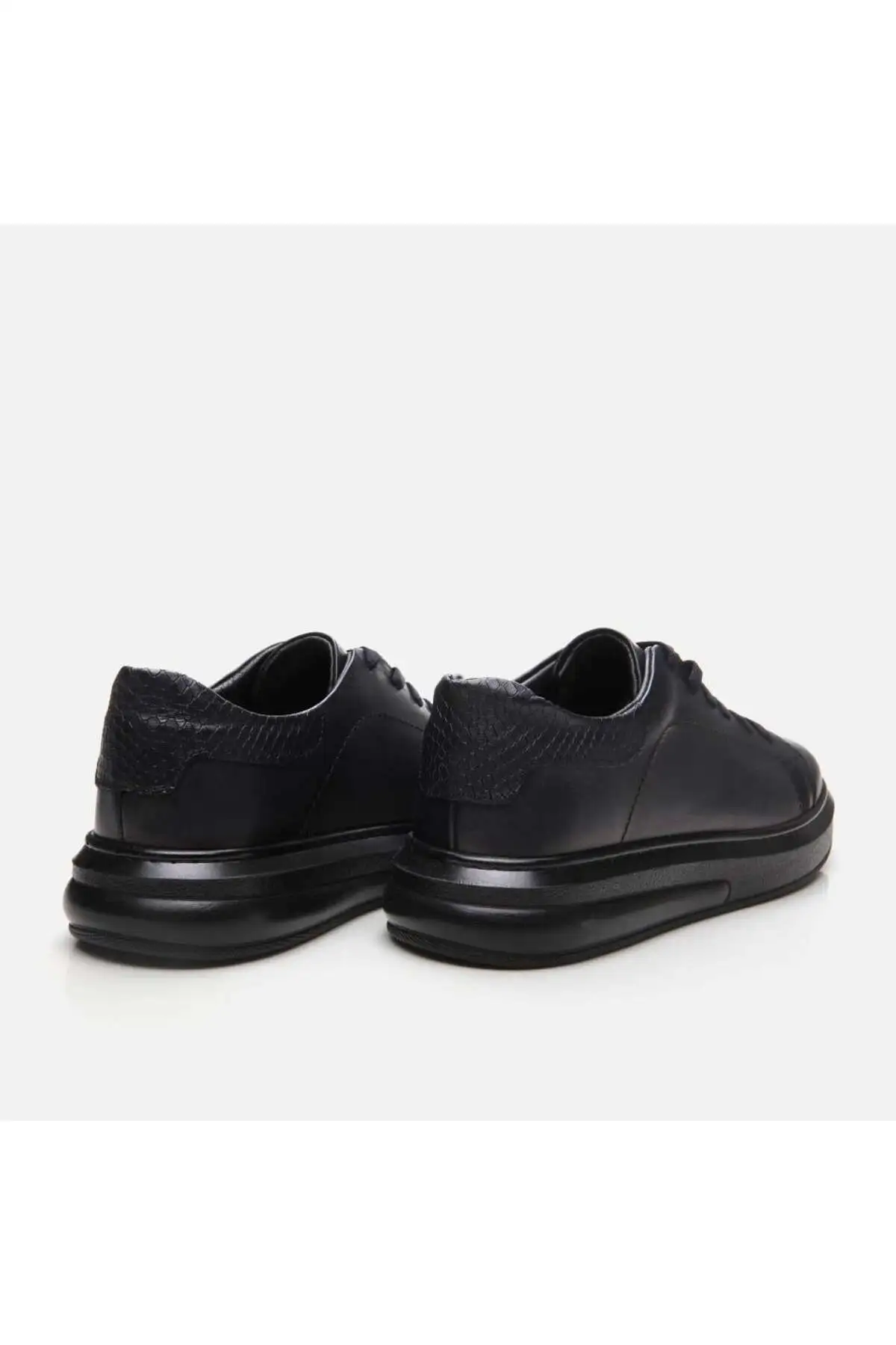 کفش روزمره مردانه کفش روزمره مردانه لاکولیورت - 3212 کفش روزمره مردانه کفش روزمره مردانه لاکولیورت - 3212