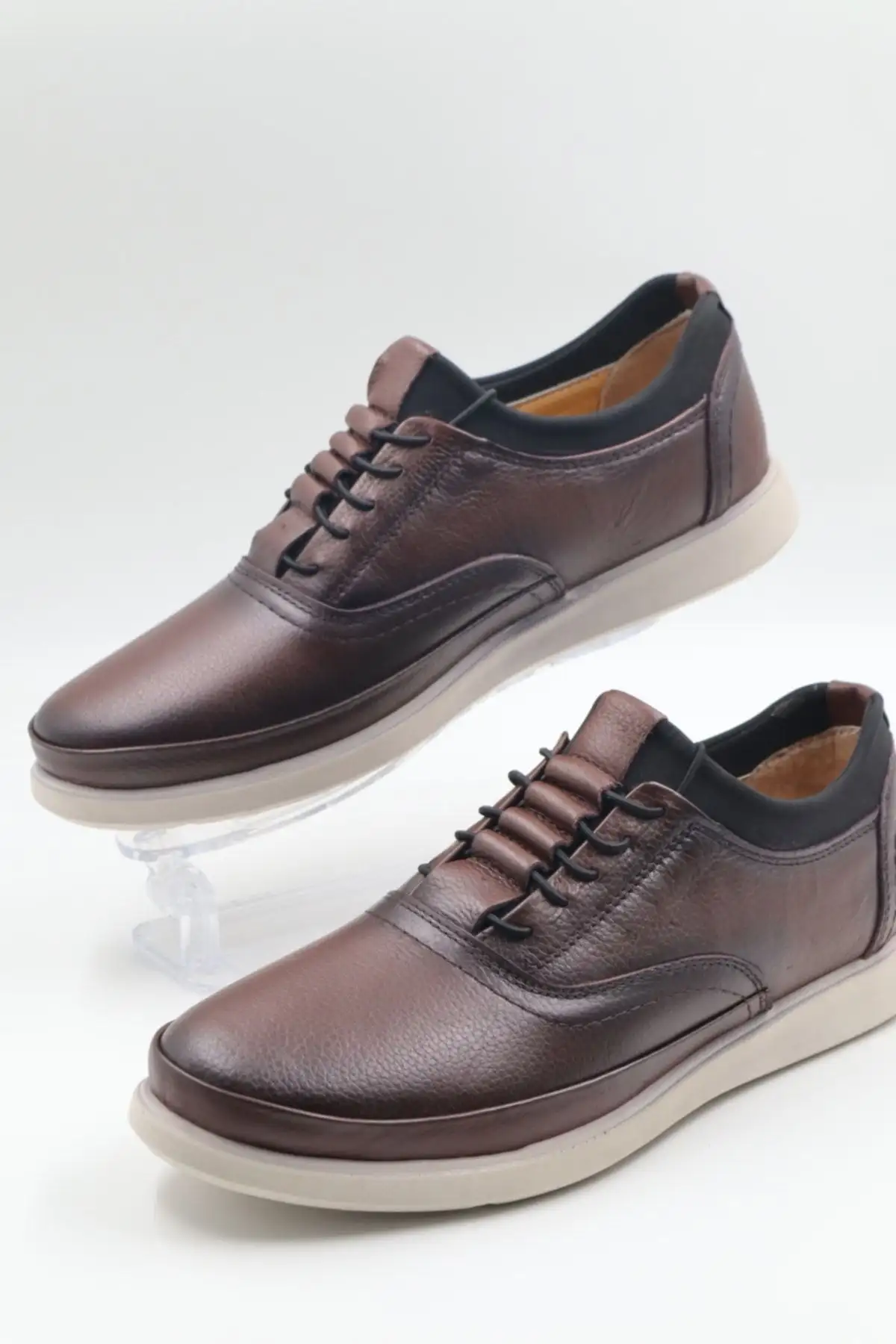 کفش روزمره مردانه    داخلی و خارجی از چرم طبیعی فوق العاده راحت و سبک قهوهای فصلی - 5306 کفش روزمره مردانه داخلی و خارجی از چرم طبیعی فوق العاده راحت و سبک قهوهای فصلی - 5306