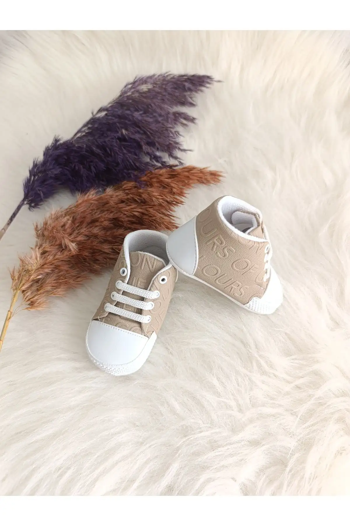 کفش نوزاد پسر کفش پتیک بچه‌گانه دخترانه/پسرانه با نوشته و بند، سایز 18-19، رنگ بژ - 3289