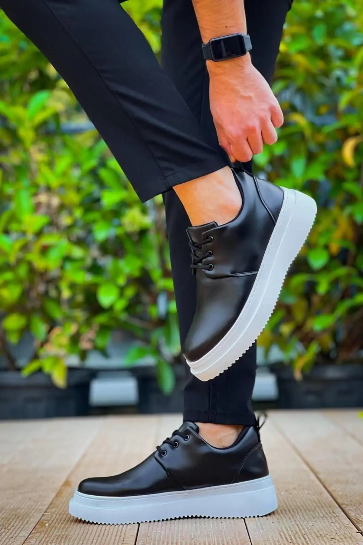 کفش رسمی مردانه  روزمره  با کفی ضخیم و بنددار دورتموند - سیاه/سفید - 4633 کفش رسمی مردانه روزمره با کفی ضخیم و بنددار دورتموند - سیاه/سفید - 4633