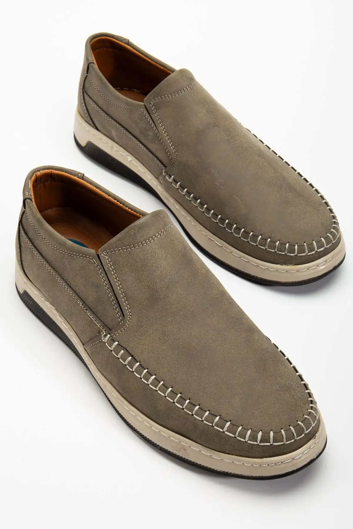 کفش روزمره مردانه کفش روزمره مردانه سبک با کفی ژل راحت اورتوپدیک - 3210 کفش روزمره مردانه کفش روزمره مردانه سبک با کفی ژل راحت اورتوپدیک - 3210