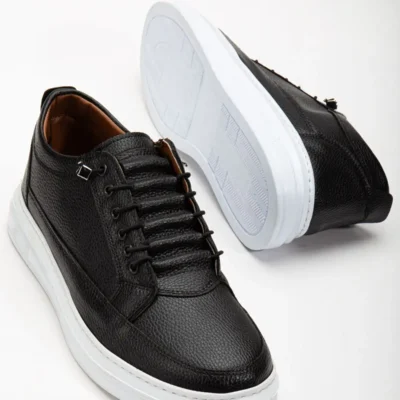 کفش مردانه کفش ورزشی مردانه گارانتی‌دار با زیره سبک و دوخت پلی استر مناسب استفاده روزمره - 3273