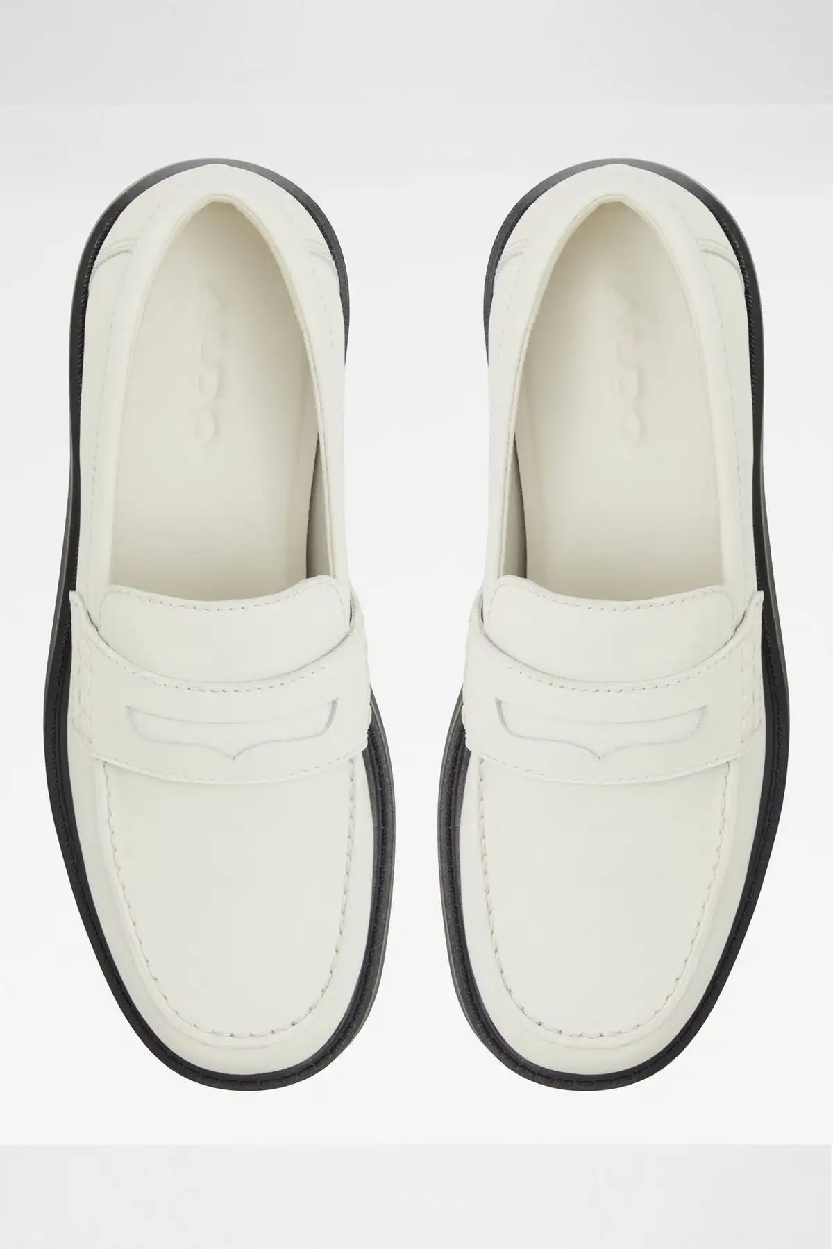 ورما - کفش لواتر زنانه از جنس چرم طبیعی سفید - 3702 ورما - کفش لواتر زنانه از جنس چرم طبیعی سفید - 3702