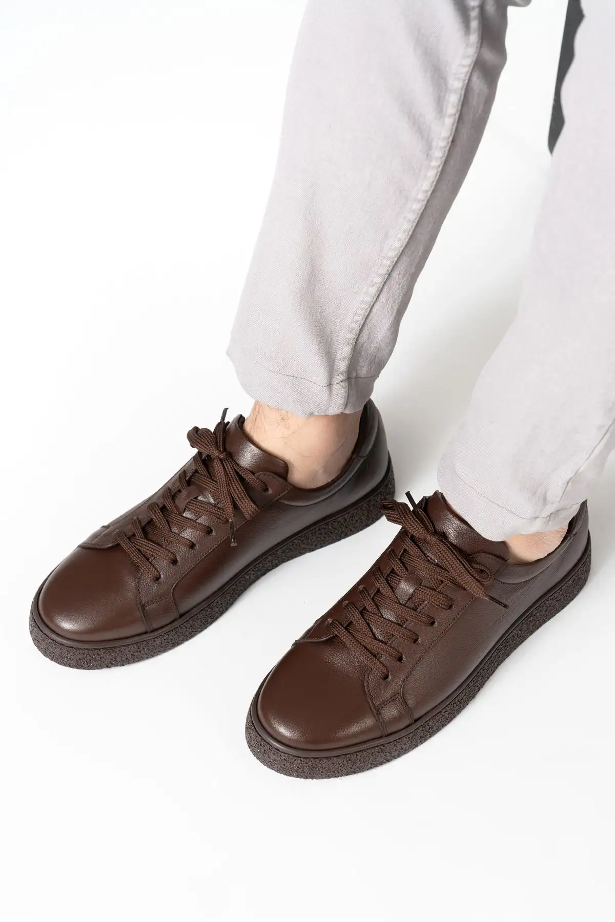 کفش رسمی مردانه 1.  کلاسیک
2.  روزمره  از جنس چرم طبیعی
3.  لوفر
4.  غیر - 4746 کفش رسمی مردانه 1. کلاسیک 2. روزمره از جنس چرم طبیعی 3. لوفر 4. غیر - 4746