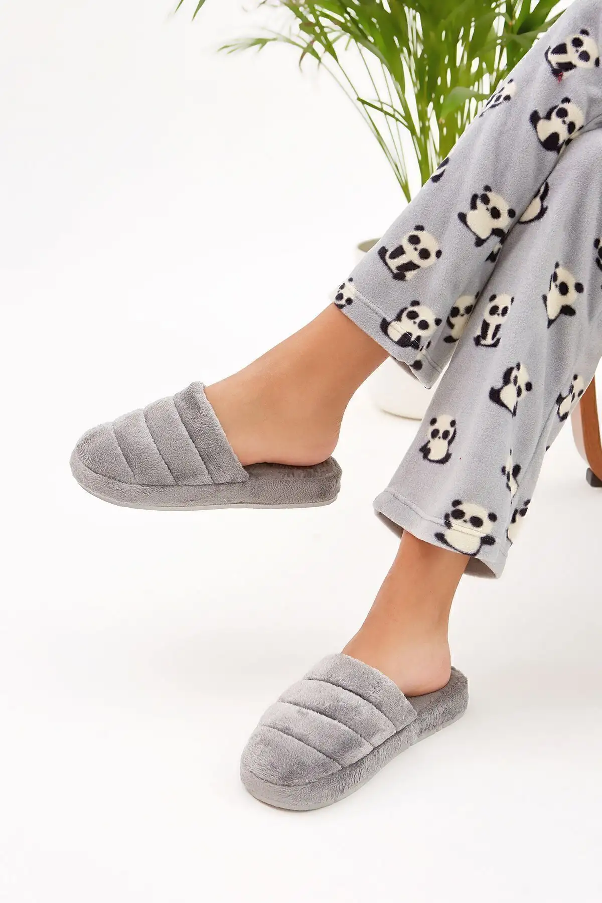 کفش راحتی خانه پک سه تایی دمپایی جلو بسته - ست تشک و دمپایی برای جهیزیه - 4604 کفش راحتی خانه پک سه تایی دمپایی جلو بسته - ست تشک و دمپایی برای جهیزیه - 4604