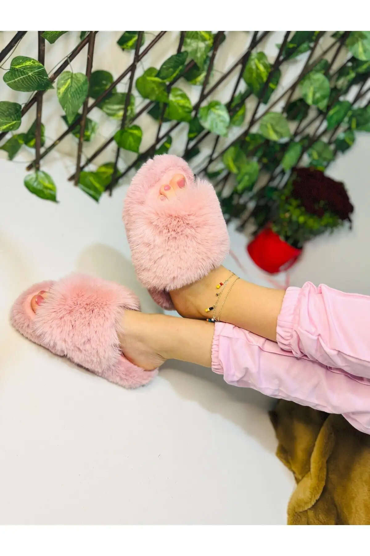 کفش راحتی خانه دمپایی خانگی پشمالو بیصدا - 3983 کفش راحتی خانه دمپایی خانگی پشمالو بیصدا - 3983