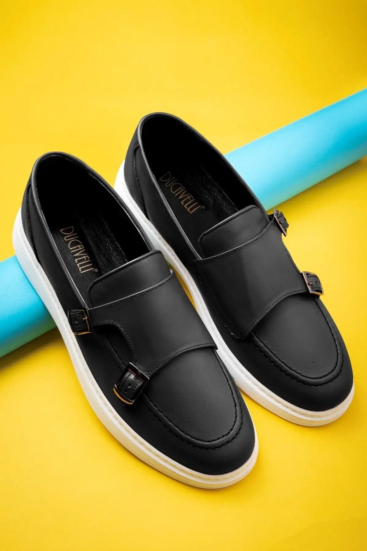 کفش روزمره مردانه 1. با بند چرم طبیعی 2. لوفر 3. 4. سبک - 4821