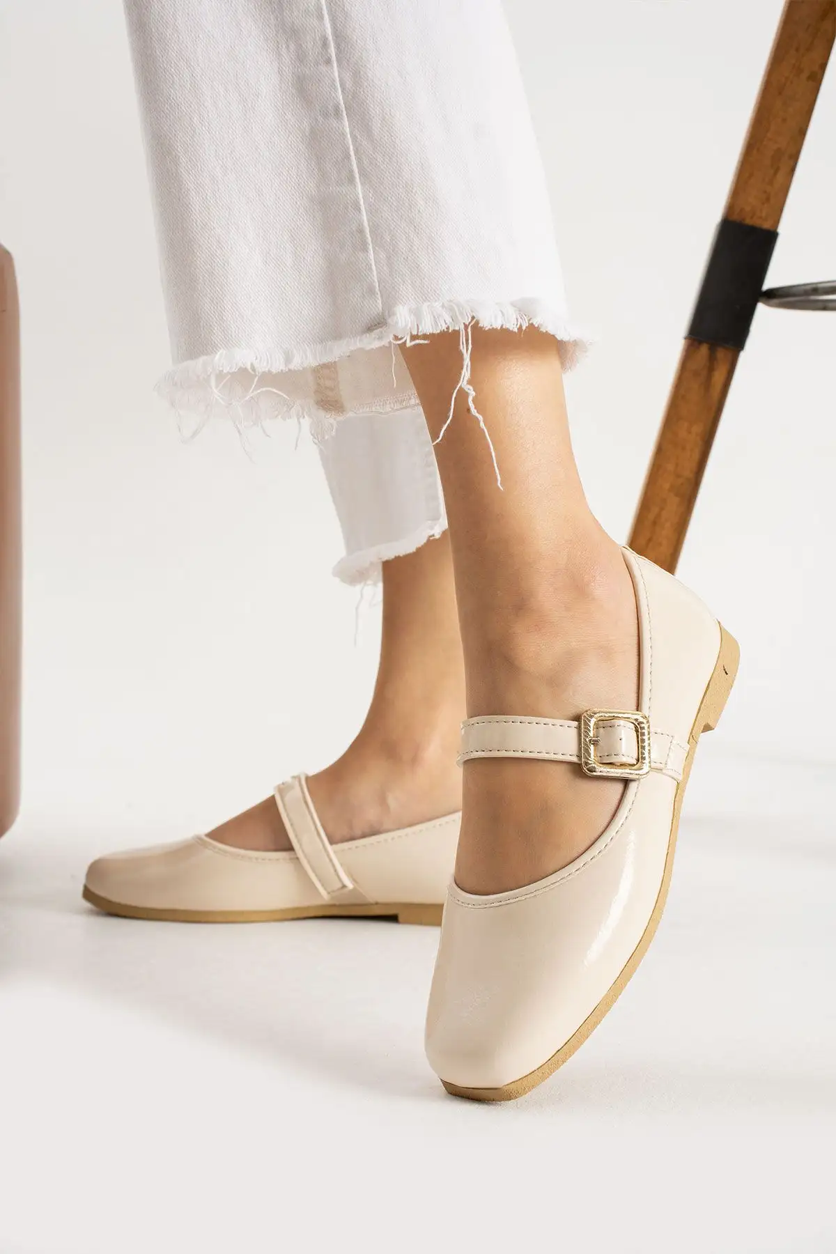 کفش اداری زنانه  راحتی ، سبک و بیصدا، پاپوش اورتopedیک،  روزمره برای خانه، دفتر و فضای باز - 4237 کفش اداری زنانه راحتی ، سبک و بیصدا، پاپوش اورتopedیک، روزمره برای خانه، دفتر و فضای باز - 4237