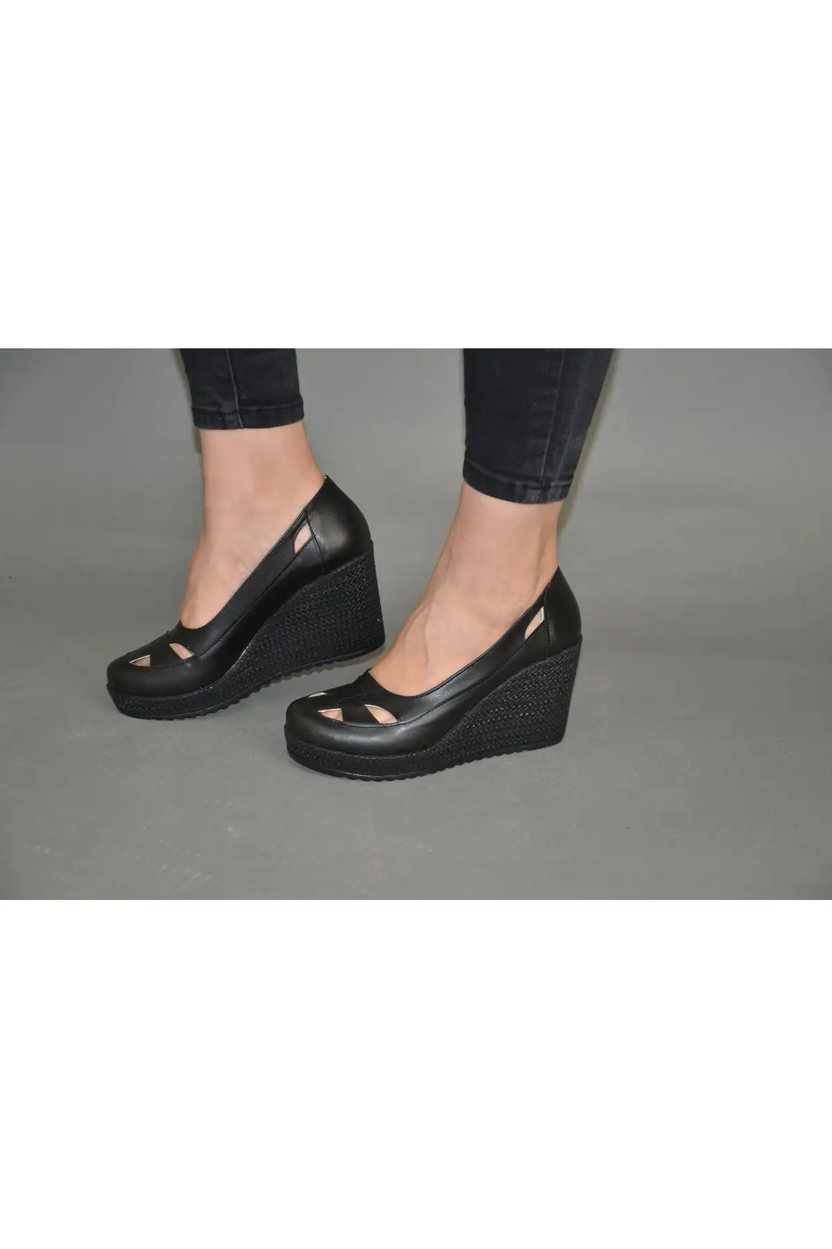 کفش پاشنه بلند زنانه   با کفی راحتی و چرم - 4434 کفش پاشنه بلند زنانه با کفی راحتی و چرم - 4434