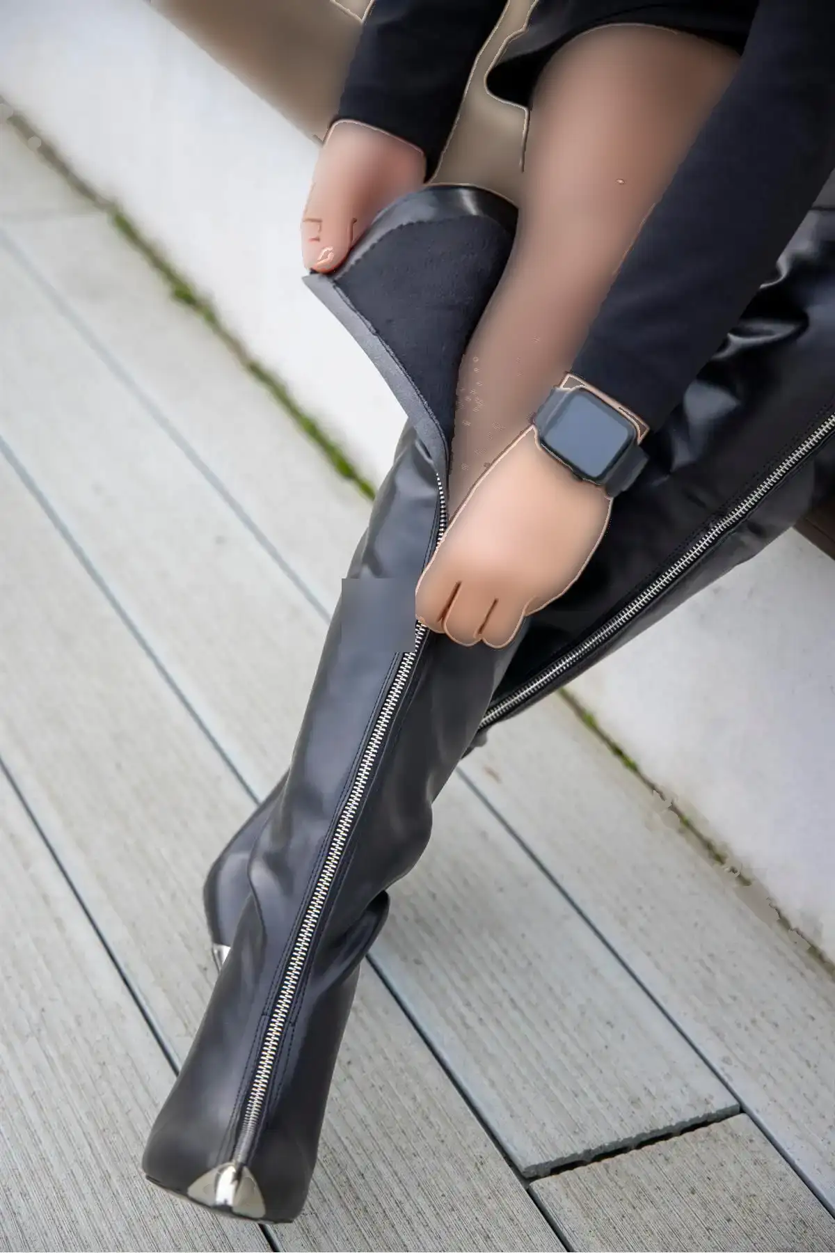 کفش اداری زنانه چکمه لیسبون مشکی چرمی با پاشنه ضخیم و زیپ طولی بالا زانو - 5092