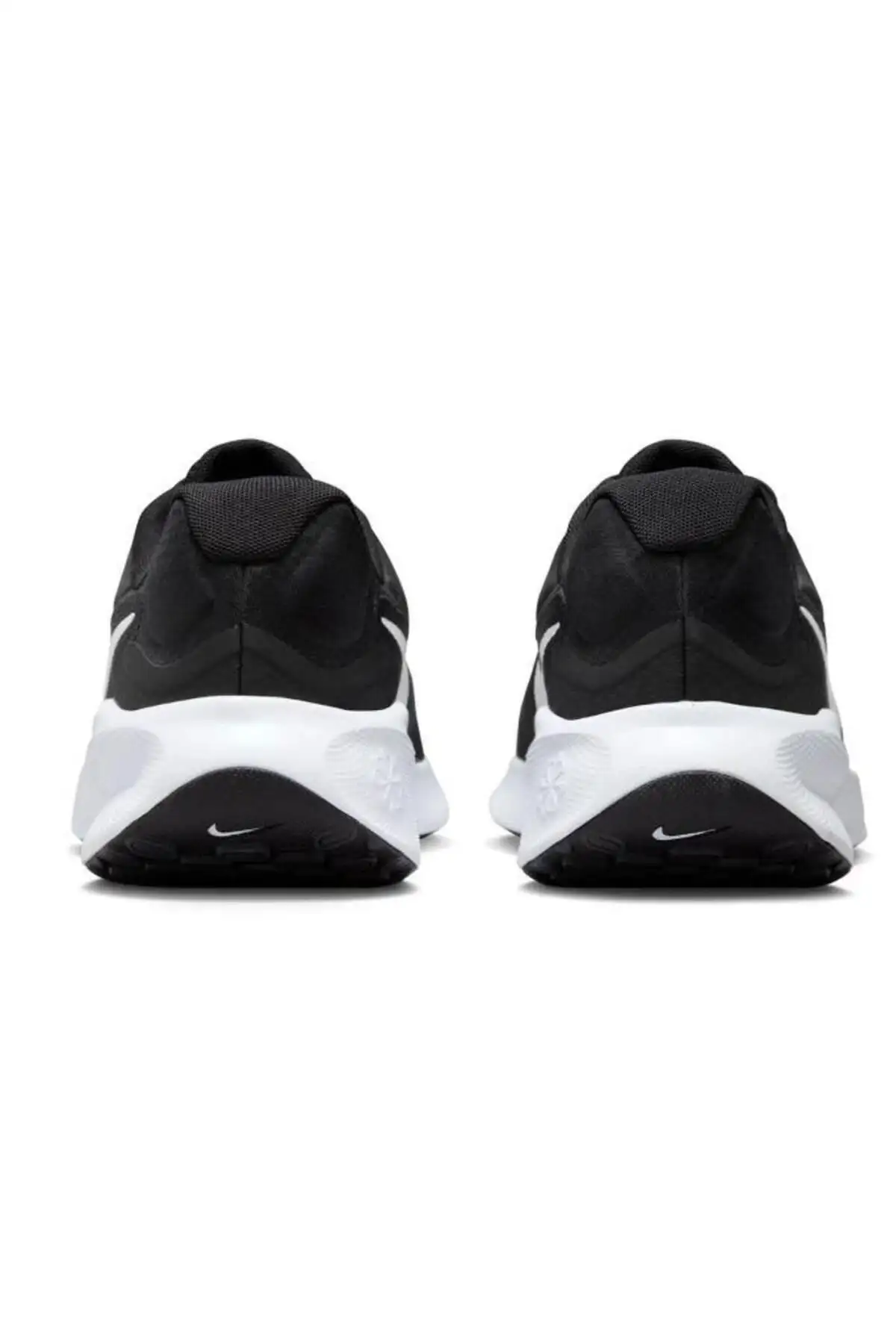 کفش بسکتبال ‌های پیاده‌روی و دویدن Revolution 7 رنگ سیاه - 4418