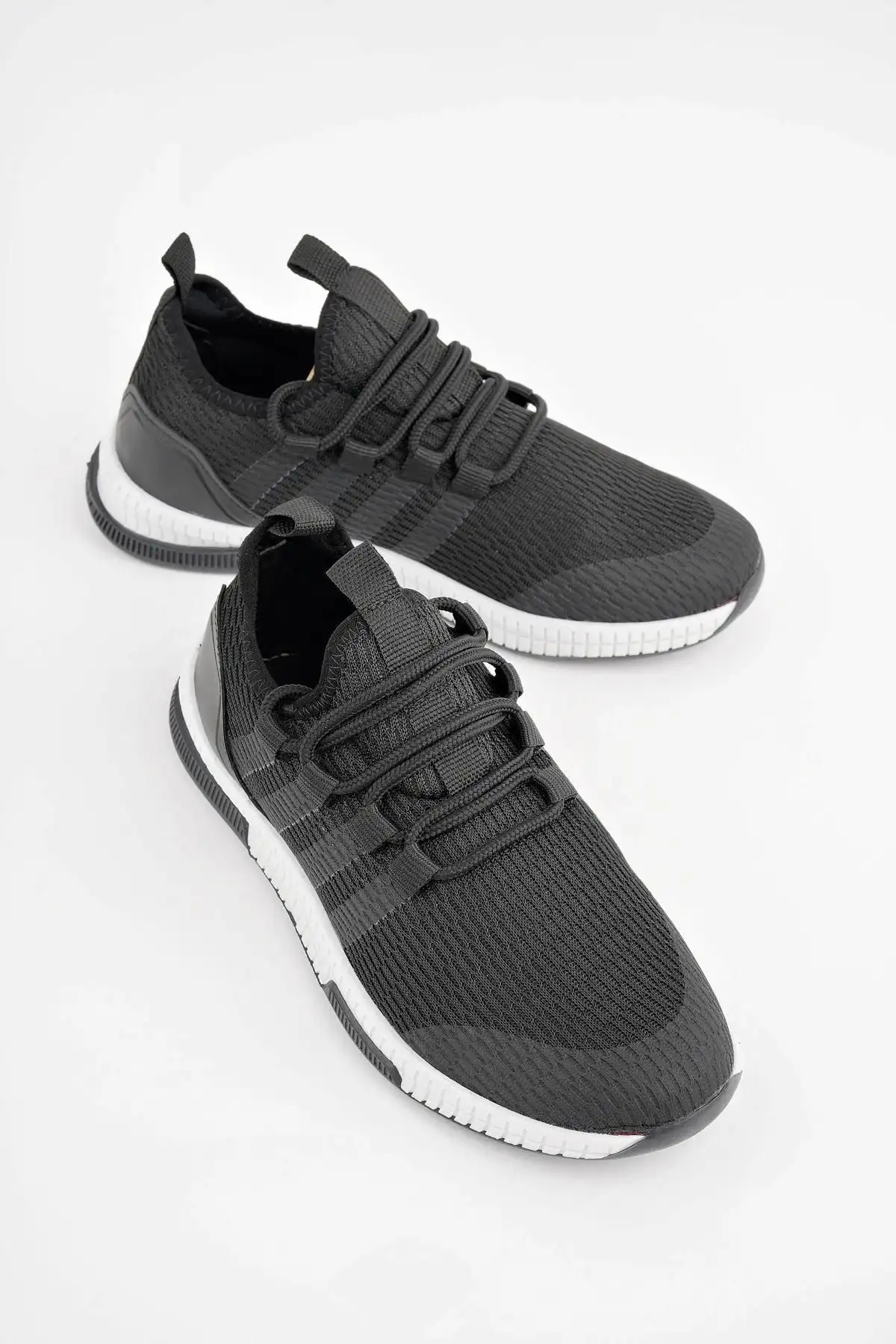 کفش پسرانه ورزشی یونی‌سکس جوتا برای دویدن و پیاده‌روی - 4460