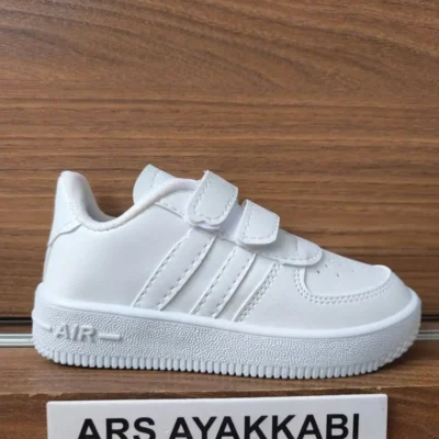 کفش بچگانه کفش ورزشی راحت و سبک بچگانه (پسرانه و دخترانه) سفید با نوار چسبی و دو نوار. - 3591