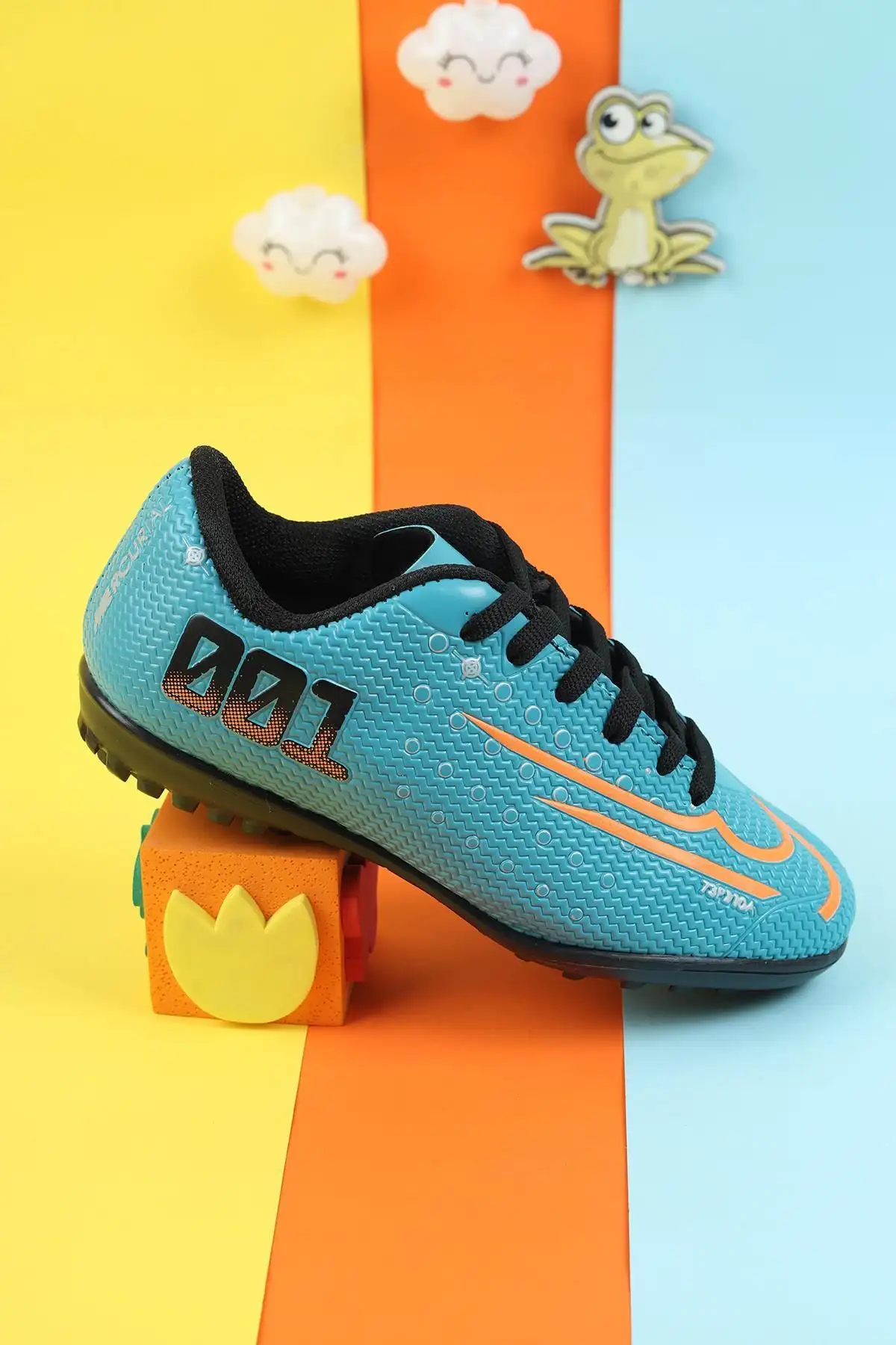 کفش پسرانه کفش فوتبال با کفی لاستیکی برای زمینهای چمن مصنوعی، مخصوص بانوان و آقایان - 3776 کفش پسرانه کفش فوتبال با کفی لاستیکی برای زمینهای چمن مصنوعی، مخصوص بانوان و آقایان - 3776