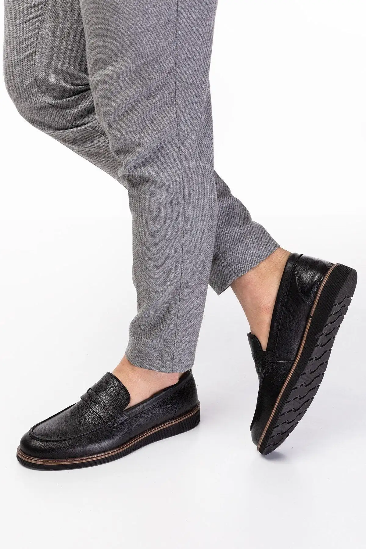 کفش روزمره مردانه  ساده چرم طبیعی  تابستانی - 4791 کفش روزمره مردانه ساده چرم طبیعی تابستانی - 4791