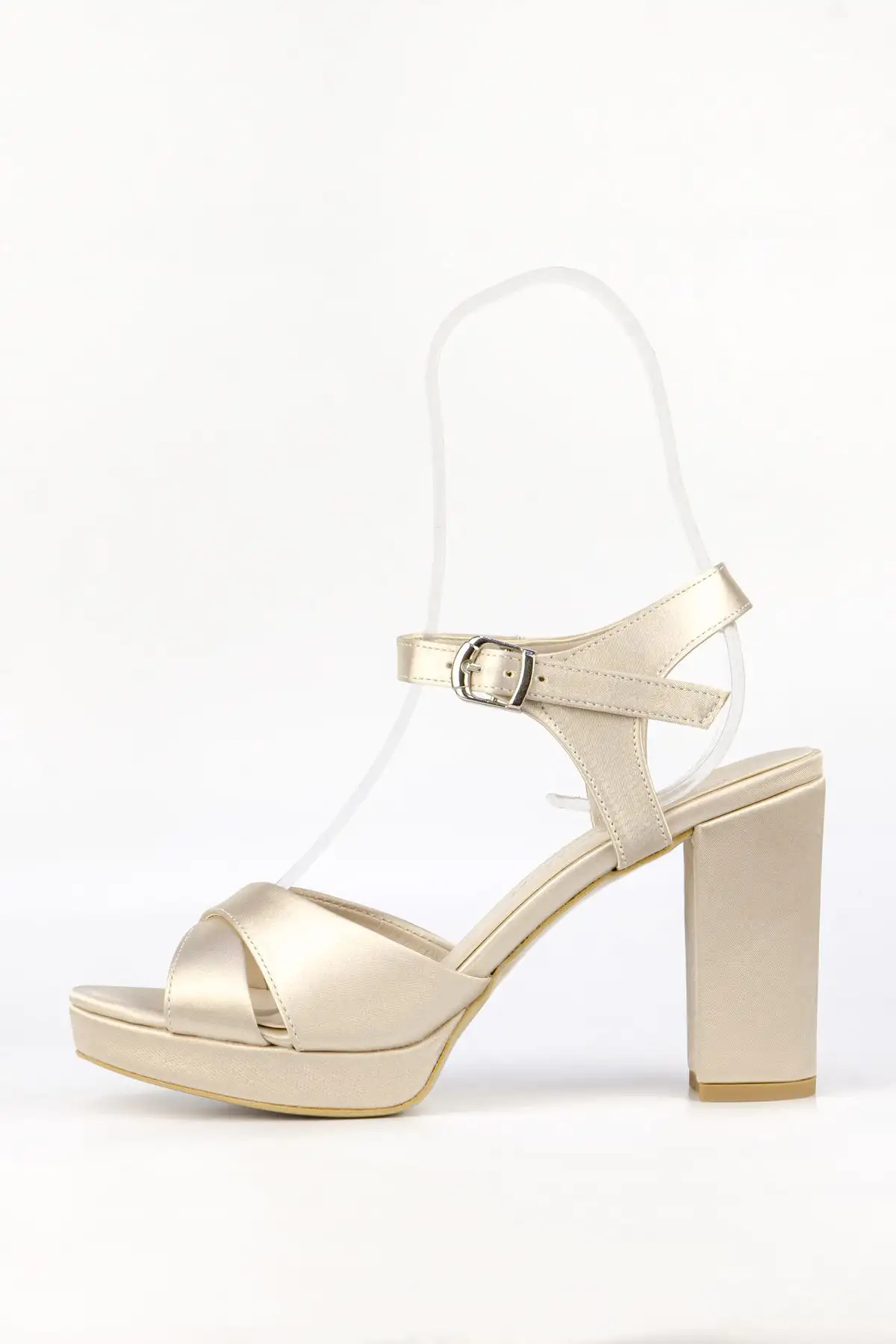 کفش پاشنه بلند زنانه 10 سانتیمتر کپچینو بژ ساتن، ضمانت کیفیت دوخت دارد. - 4332 کفش پاشنه بلند زنانه 10 سانتیمتر کپچینو بژ ساتن، ضمانت کیفیت دوخت دارد. - 4332