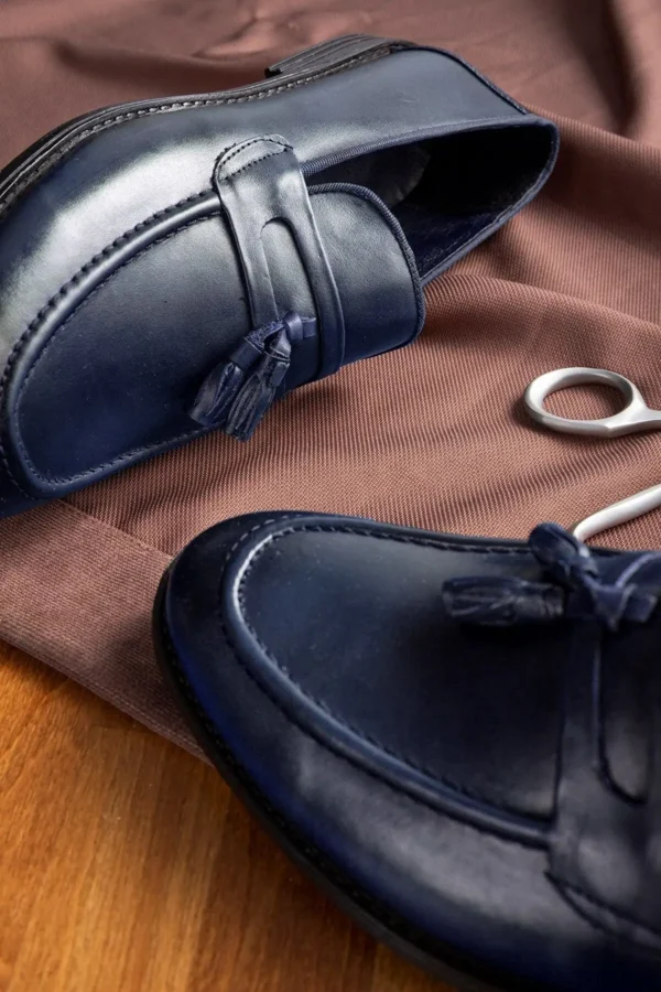کفش مردانه 1. کفش کلاسیک مردانه چرم طبیعی قاستی 2. کفش کلاسیک loafer 3. کفش ماکوسن - 3278