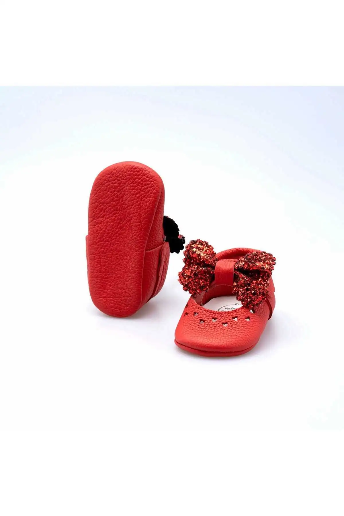 کفش نوزاد دختر پوتین دخترانه مدل پرنسس، چرمی، قرمز رنگ، برای نوزادان - 3326 کفش نوزاد دختر پوتین دخترانه مدل پرنسس، چرمی، قرمز رنگ، برای نوزادان - 3326