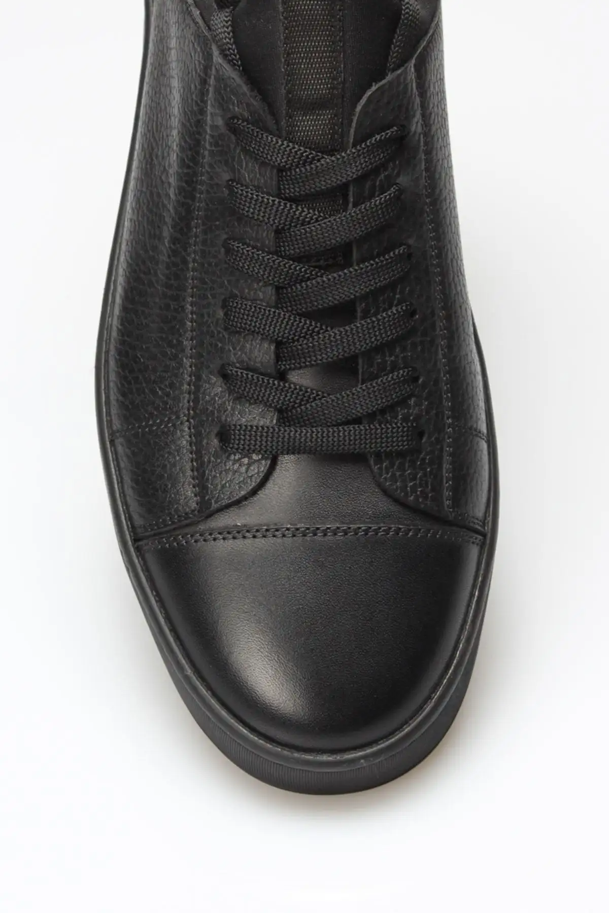 کفش روزمره مردانه   چرم طبیعی مشکی - 4787 کفش روزمره مردانه چرم طبیعی مشکی - 4787