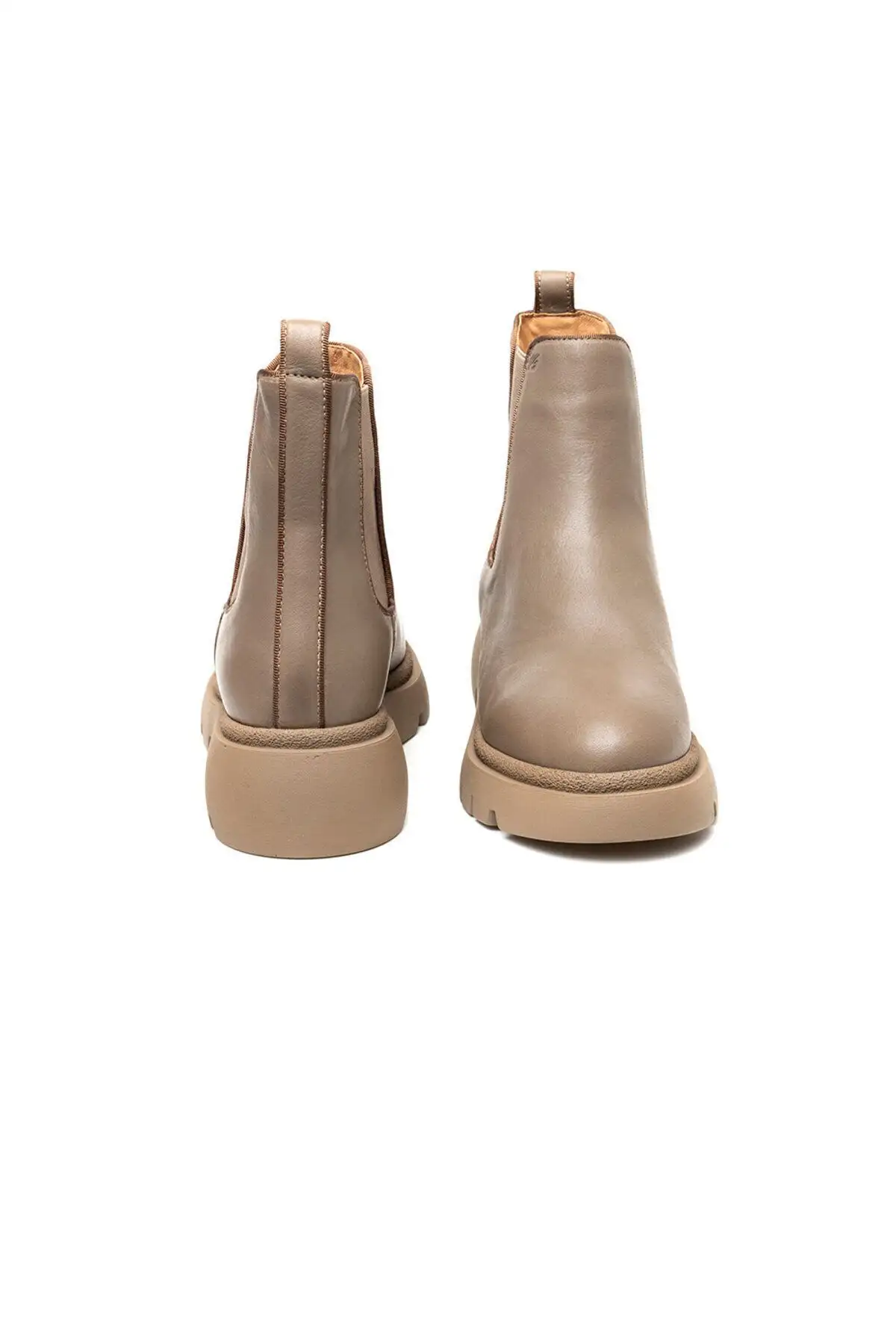 بوت و نیم بوت زنانه   چلسي چرم اصل قههای - 5026 بوت و نیم بوت زنانه چلسي چرم اصل قههای - 5026