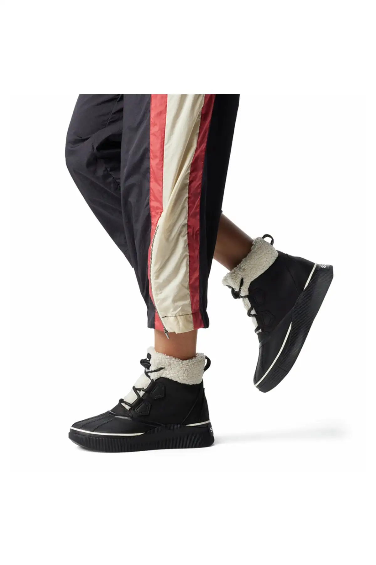 بوت و نیم بوت زنانه  کتاه  Out N About IV Chillz WP - 5033 بوت و نیم بوت زنانه کتاه Out N About IV Chillz WP - 5033