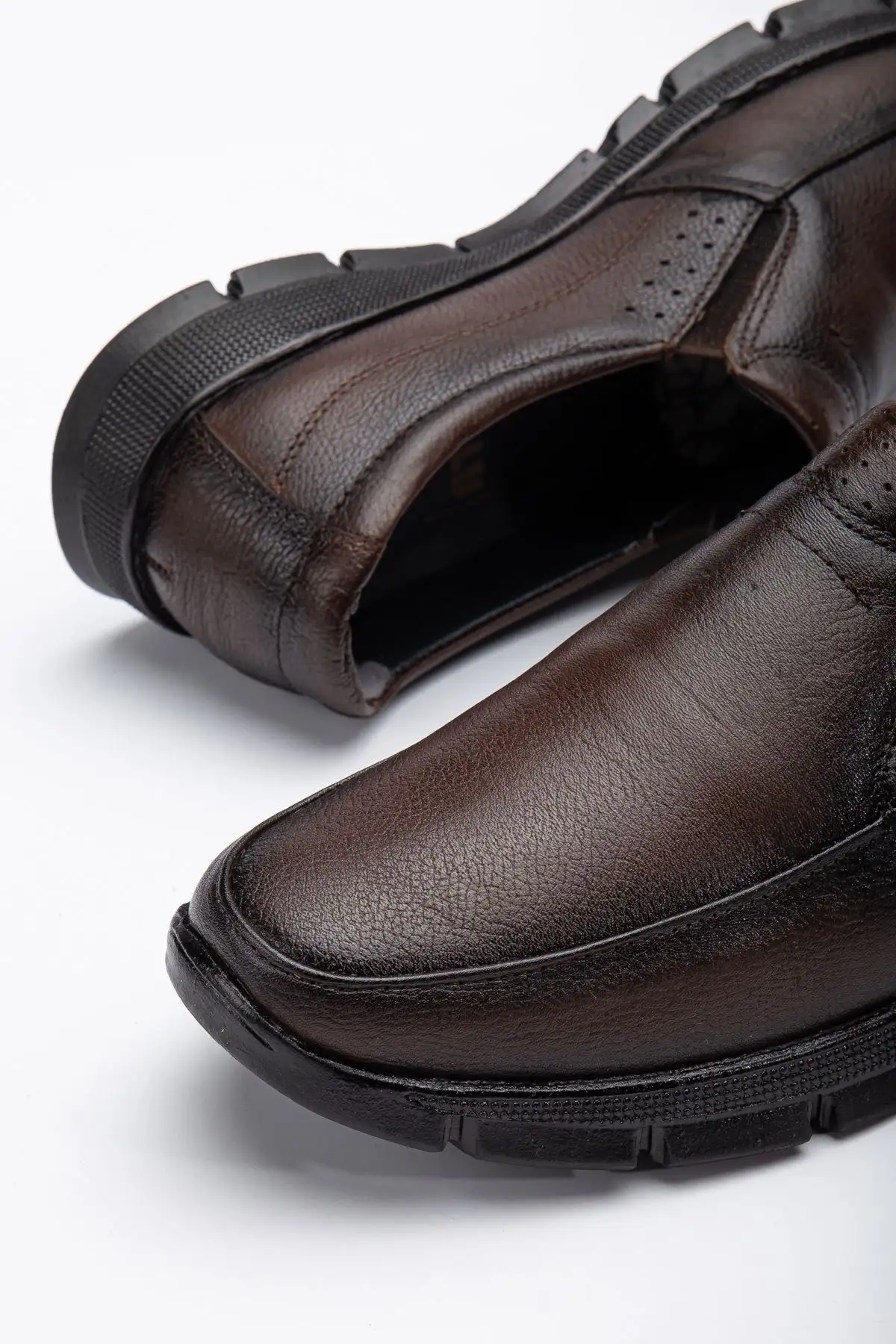 کفش سایز بزرگ مردانه WR44 زیره و رویه از چرم طبیعی،  روزمره با کفی طبی و نرم،  راحتی  مناسب برای استفاده روزمره،  راحتی پدرانه. - 5063 کفش سایز بزرگ مردانه WR44 زیره و رویه از چرم طبیعی، روزمره با کفی طبی و نرم، راحتی مناسب برای استفاده روزمره، راحتی پدرانه. - 5063