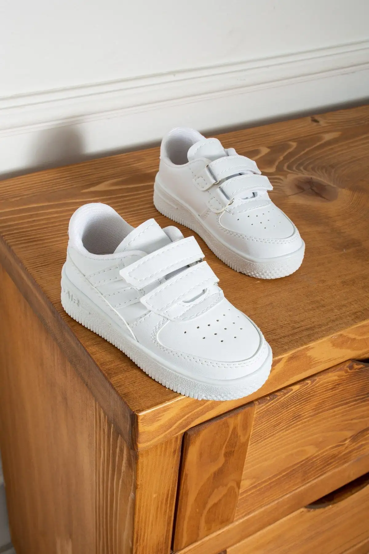 کفش نوزاد پسر  مدرسهای اسپرت ورزشی یقهدار ایر برای بچهها - دختر و  - یونیسکس (سایز 20-35) - 4106 کفش نوزاد پسر مدرسهای اسپرت ورزشی یقهدار ایر برای بچهها - دختر و - یونیسکس (سایز 20-35) - 4106