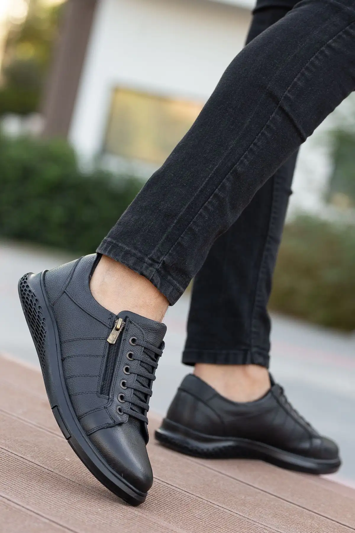 کفش روزمره مردانه   اورتپدیک  با چرم طبیعی گارانتی D262 - 4781 کفش روزمره مردانه اورتپدیک با چرم طبیعی گارانتی D262 - 4781