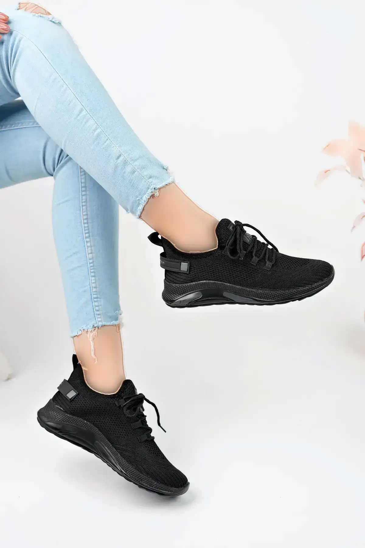 کفش تخت زنانه کتانی مشکی یونیسکس با بافت نخی راحت و ضد بو مناسب برای ورزش 4555 - 3790 کفش تخت زنانه کتانی مشکی یونیسکس با بافت نخی راحت و ضد بو مناسب برای ورزش 4555 - 3790