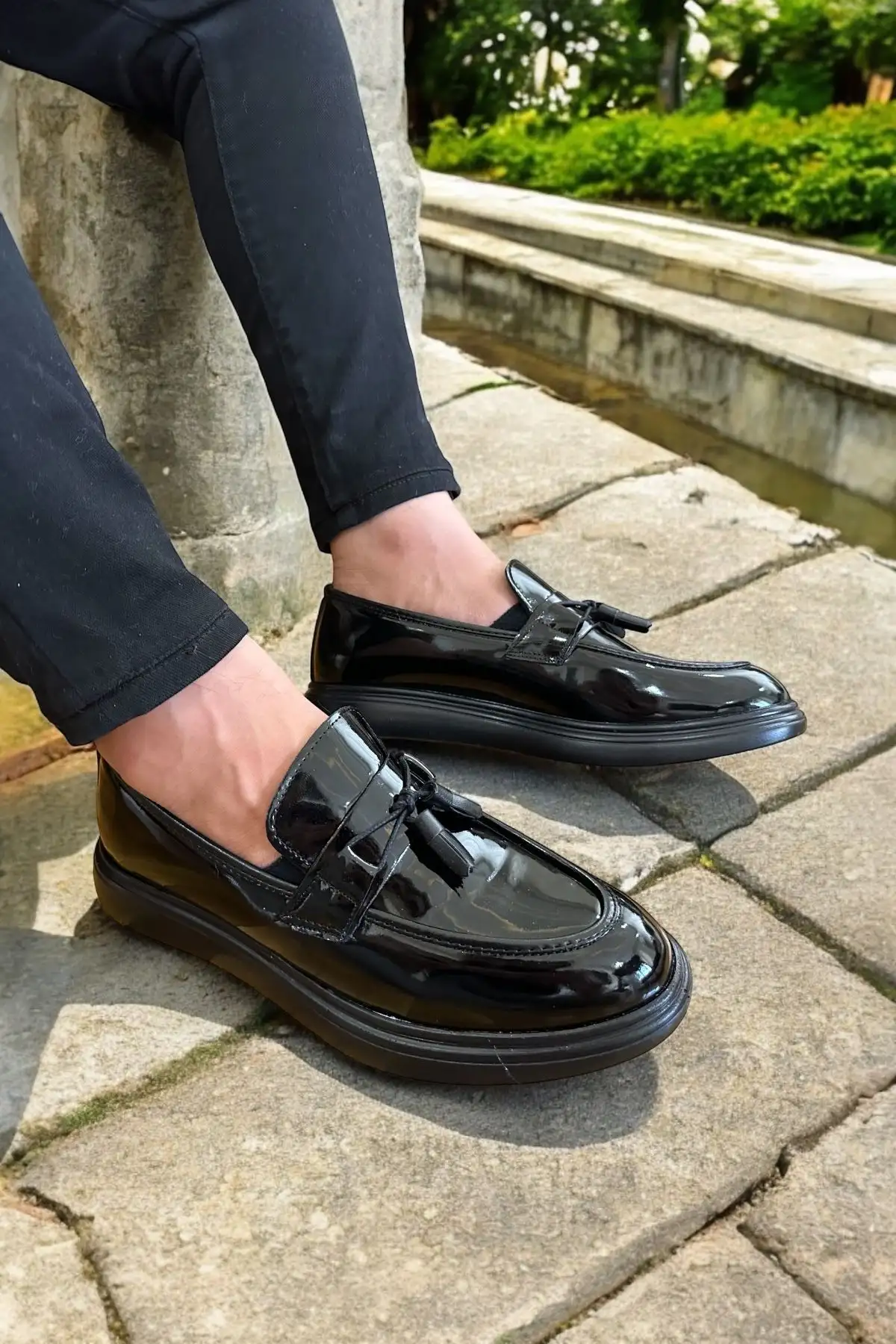 کفش رسمی مردانه کلاسیک مشکی براق با پاپیون و کفی ضخیم طراحی شیک - 4629