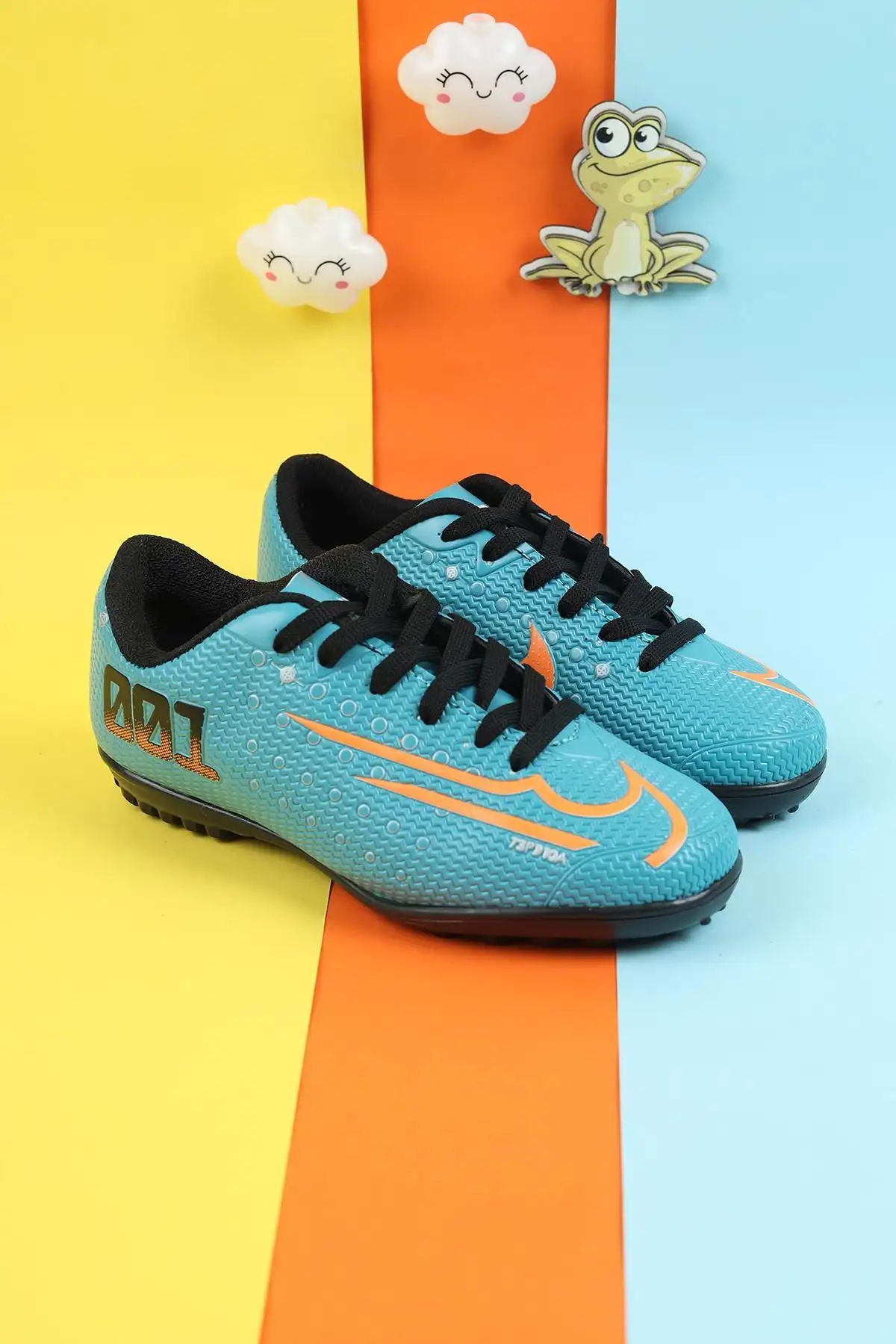 کفش پسرانه کفش فوتبال با کفی لاستیکی برای زمینهای چمن مصنوعی، مخصوص بانوان و آقایان - 3776 کفش پسرانه کفش فوتبال با کفی لاستیکی برای زمینهای چمن مصنوعی، مخصوص بانوان و آقایان - 3776