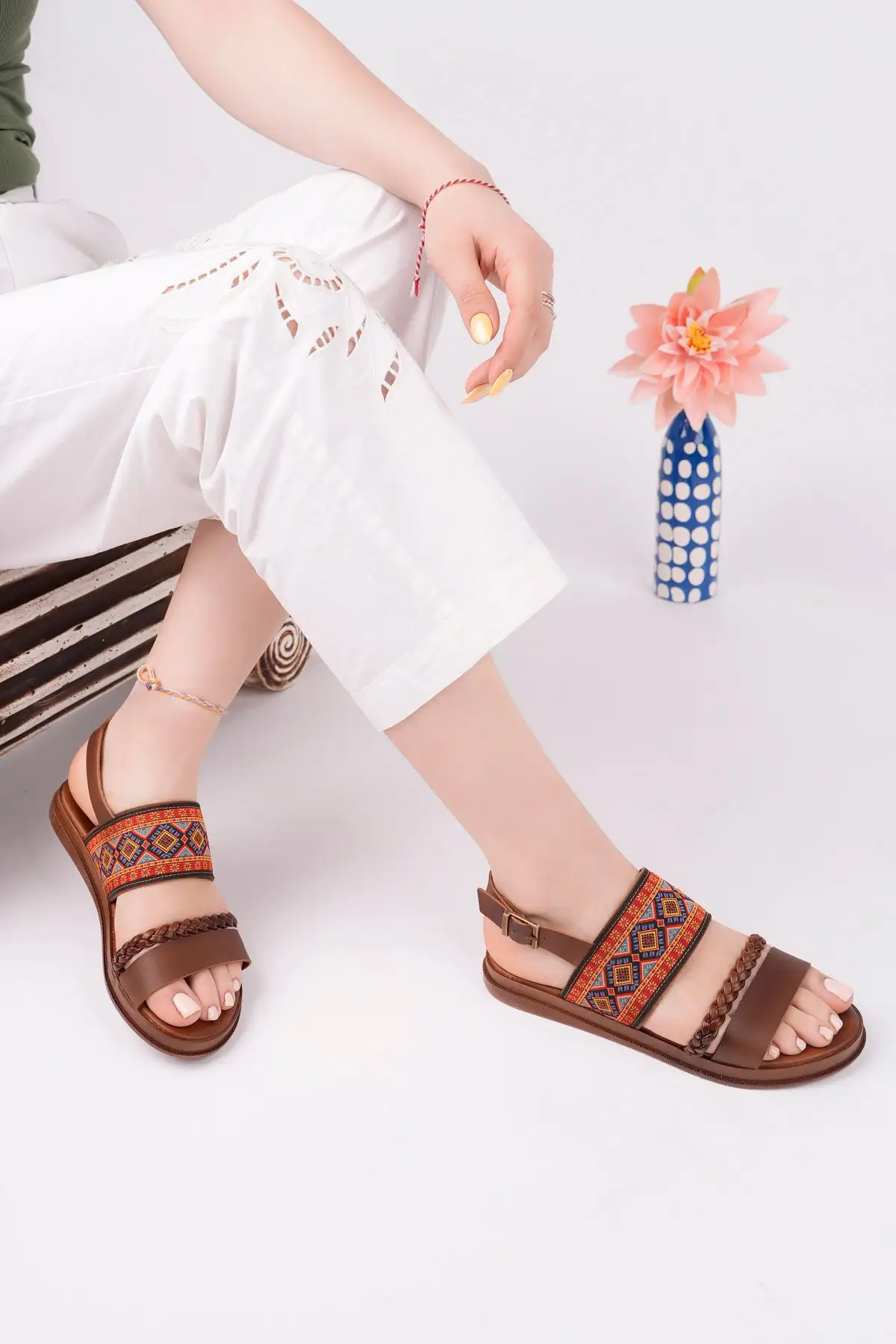 کفش صندل زنانه سندل بافتنی قومی بودروم - 4074 کفش صندل زنانه سندل بافتنی قومی بودروم - 4074