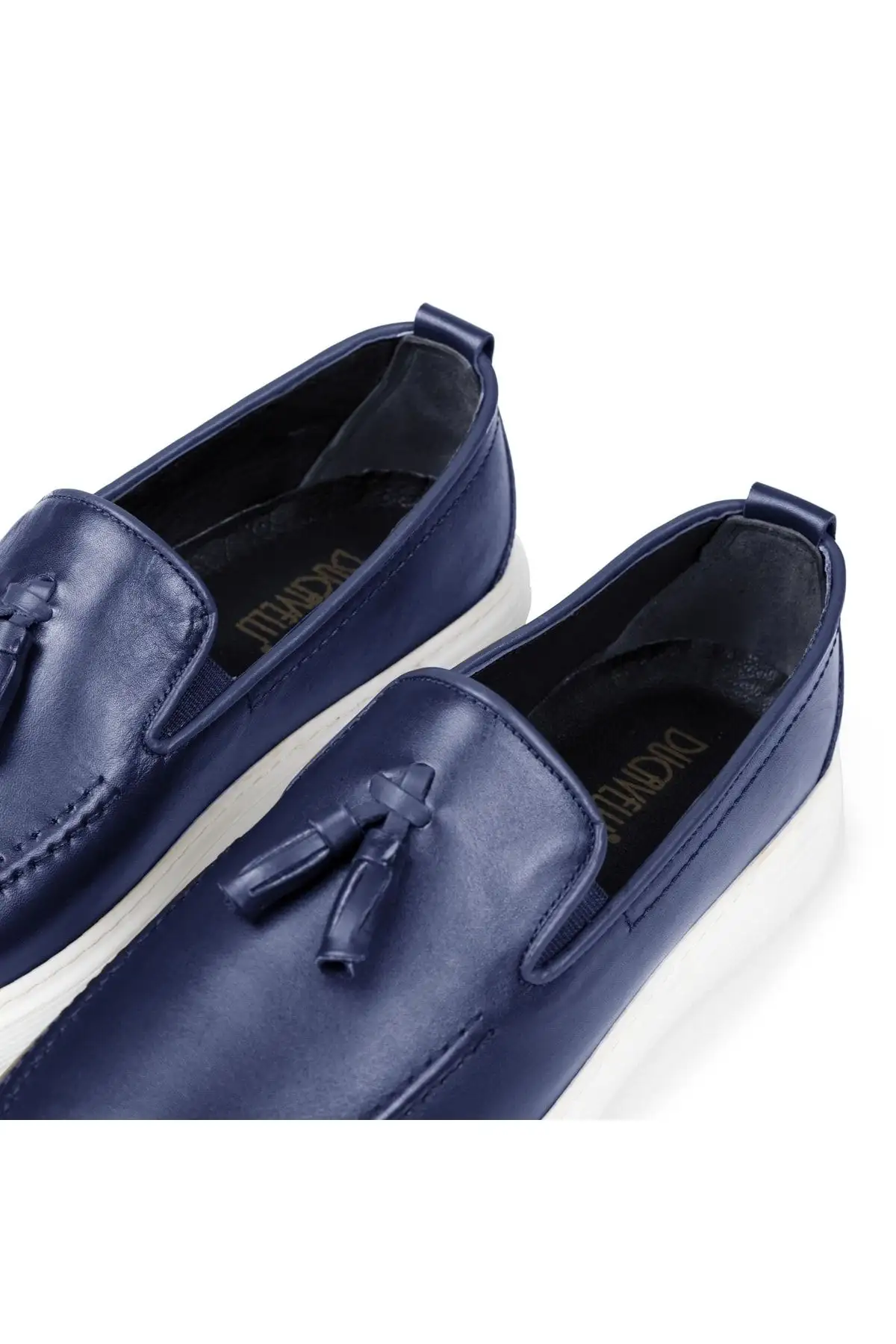 کفش روزمره مردانه کفش روزمره مردانه چرم طبیعی Fringe، کفش لوفر، کفش سبک، کفش تابستانی - 3931 کفش روزمره مردانه کفش روزمره مردانه چرم طبیعی Fringe، کفش لوفر، کفش سبک، کفش تابستانی - 3931