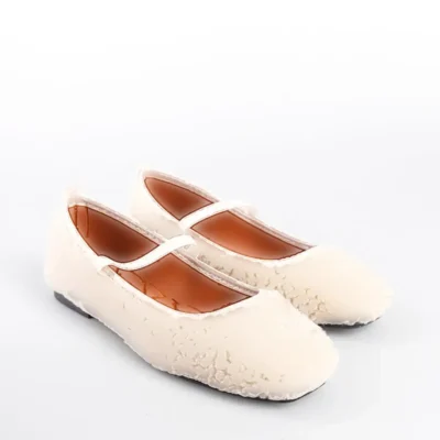 کفش تخت زنانه بابت با کفی چرم مشبک و بند لاستیکی کرکی سفید - 4514