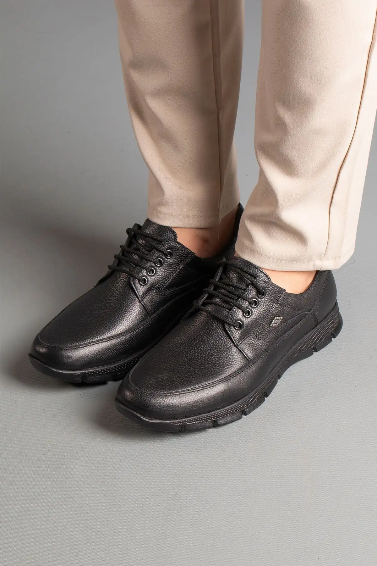 کفش روزمره مردانه زمستانی چرم با ماساژ پاشنه ارتوپدیک - 4809