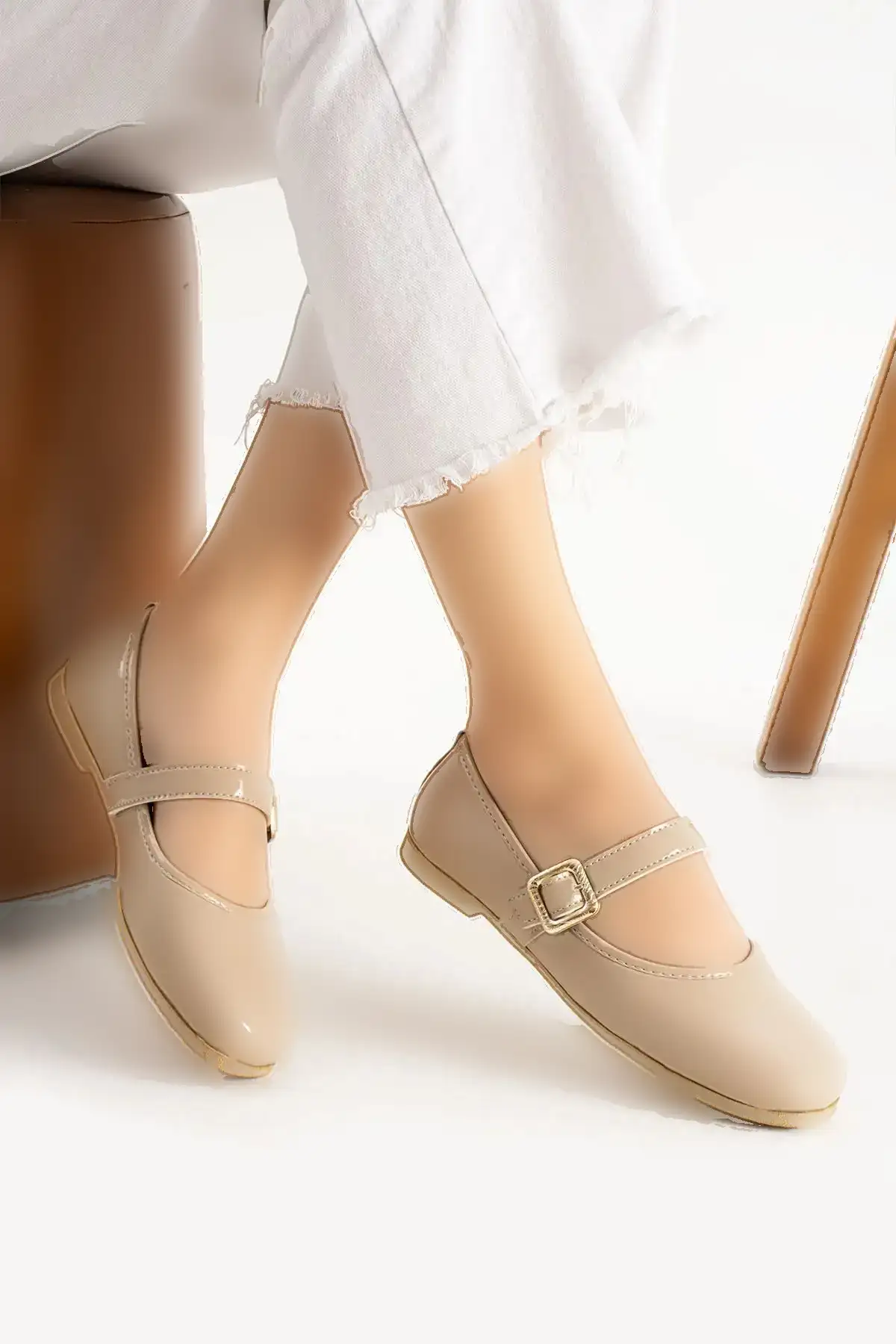 کفش اداری زنانه باله راحت و سبک با طراحی آناتومیک و اورتوپدیک برای استفاده روزمره، مناسب برای خانه، دفتر و محیطهای بیرونی. - 4377 کفش اداری زنانه باله راحت و سبک با طراحی آناتومیک و اورتوپدیک برای استفاده روزمره، مناسب برای خانه، دفتر و محیطهای بیرونی. - 4377