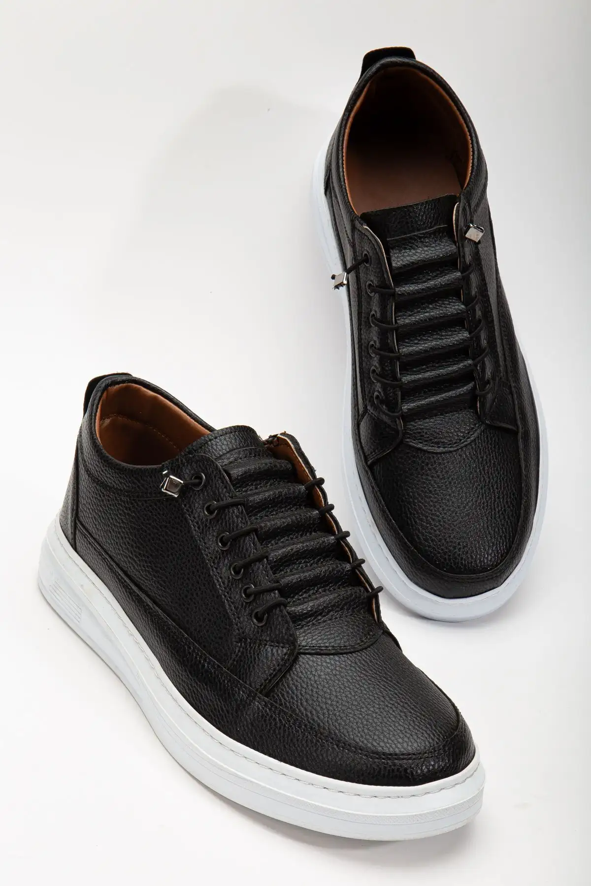 کفش مردانه کفش ورزشی مردانه گارانتیدار با زیره سبک و دوخت پلی استر مناسب استفاده روزمره - 3273 کفش مردانه کفش ورزشی مردانه گارانتیدار با زیره سبک و دوخت پلی استر مناسب استفاده روزمره - 3273