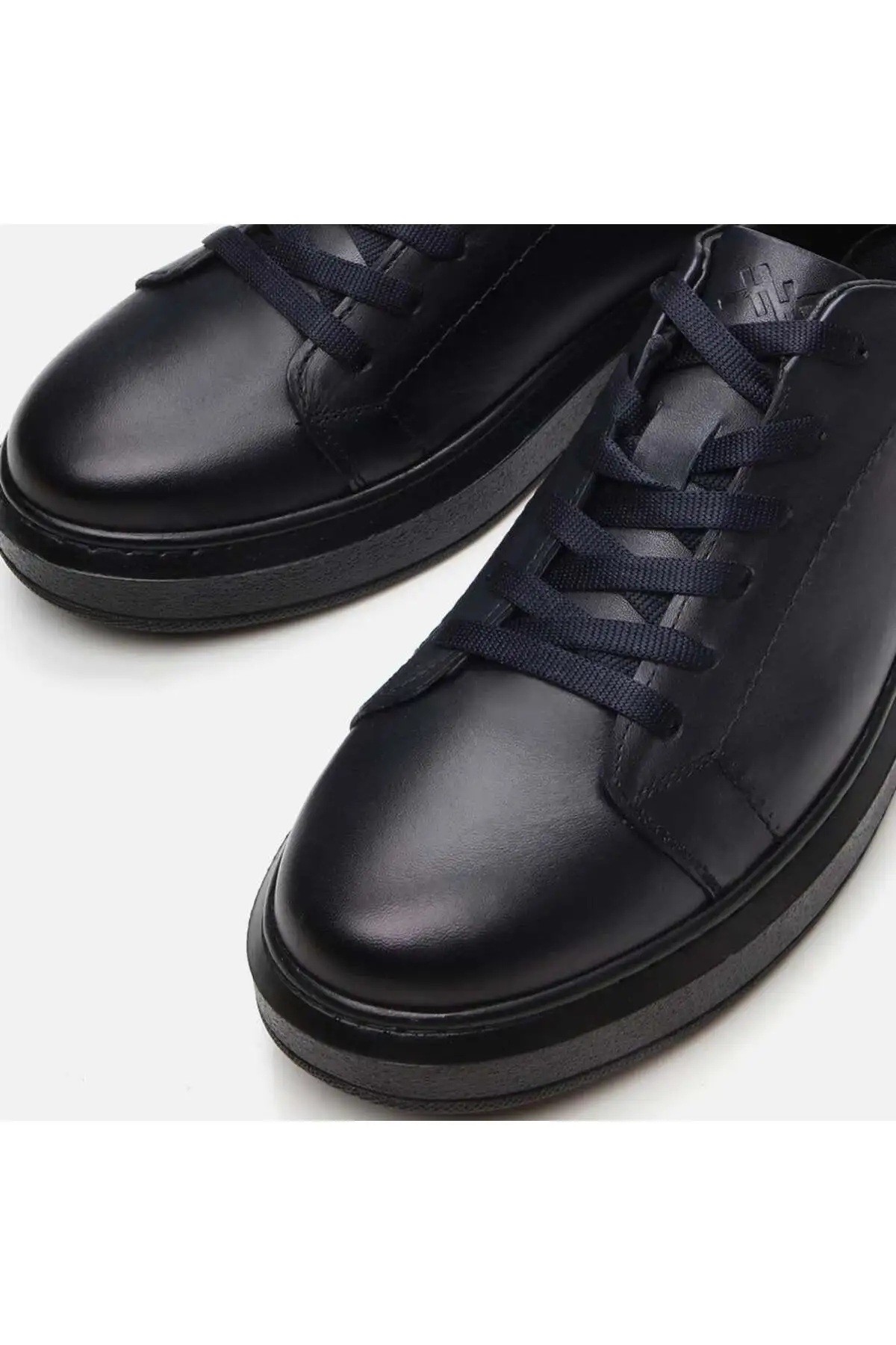 کفش روزمره مردانه کفش روزمره مردانه لاکولیورت - 3212 کفش روزمره مردانه کفش روزمره مردانه لاکولیورت - 3212