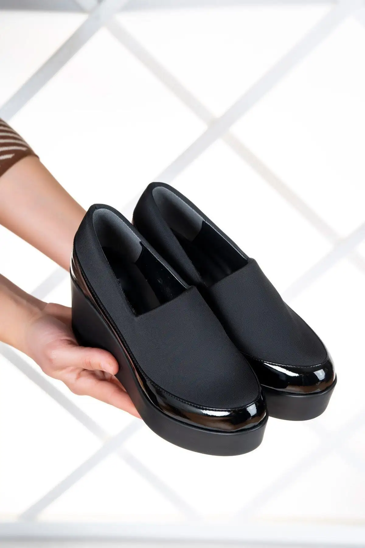 کفش پاشنه‌ بلند زنانه پاشنه توپر استرچ سیاه سوفیا - 5114