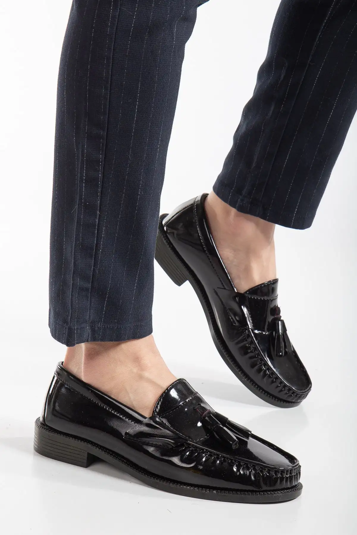 کفش اداری زنانه کفش روزمره unisex سیاه رنگ Wcr65 با پاپیون، کفش کلاسیک نرم مردانه و زنانه. - 3551 کفش اداری زنانه کفش روزمره unisex سیاه رنگ Wcr65 با پاپیون، کفش کلاسیک نرم مردانه و زنانه. - 3551