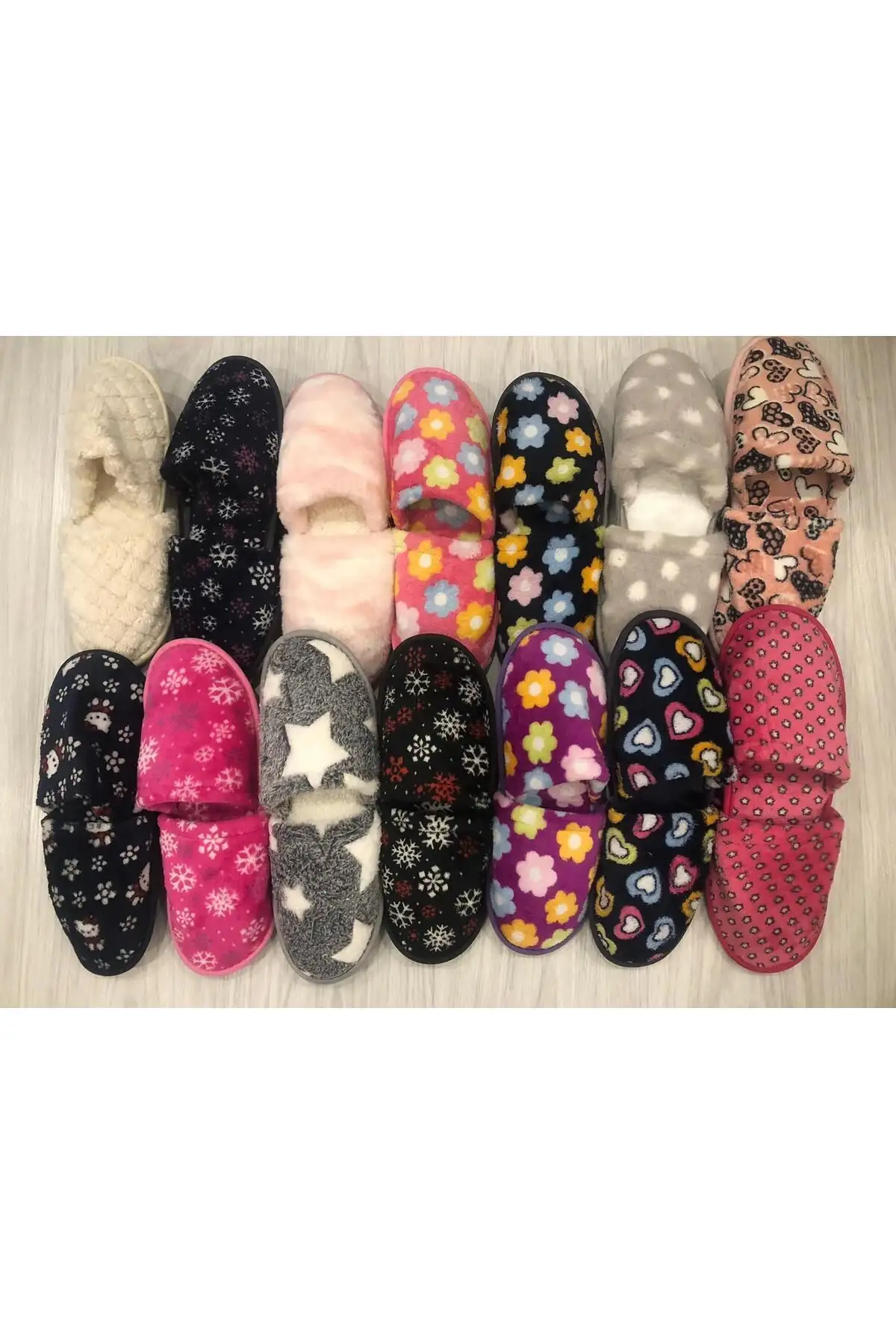 کفش راحتی خانه 5 عددی بسته دمپایی خانگی، دمپایی چایز، دمپایی زمستانی، دمپایی بی صدا، با کفی سبک و دمپایی خانگی با کفی بسته. - 3959 کفش راحتی خانه 5 عددی بسته دمپایی خانگی، دمپایی چایز، دمپایی زمستانی، دمپایی بی صدا، با کفی سبک و دمپایی خانگی با کفی بسته. - 3959