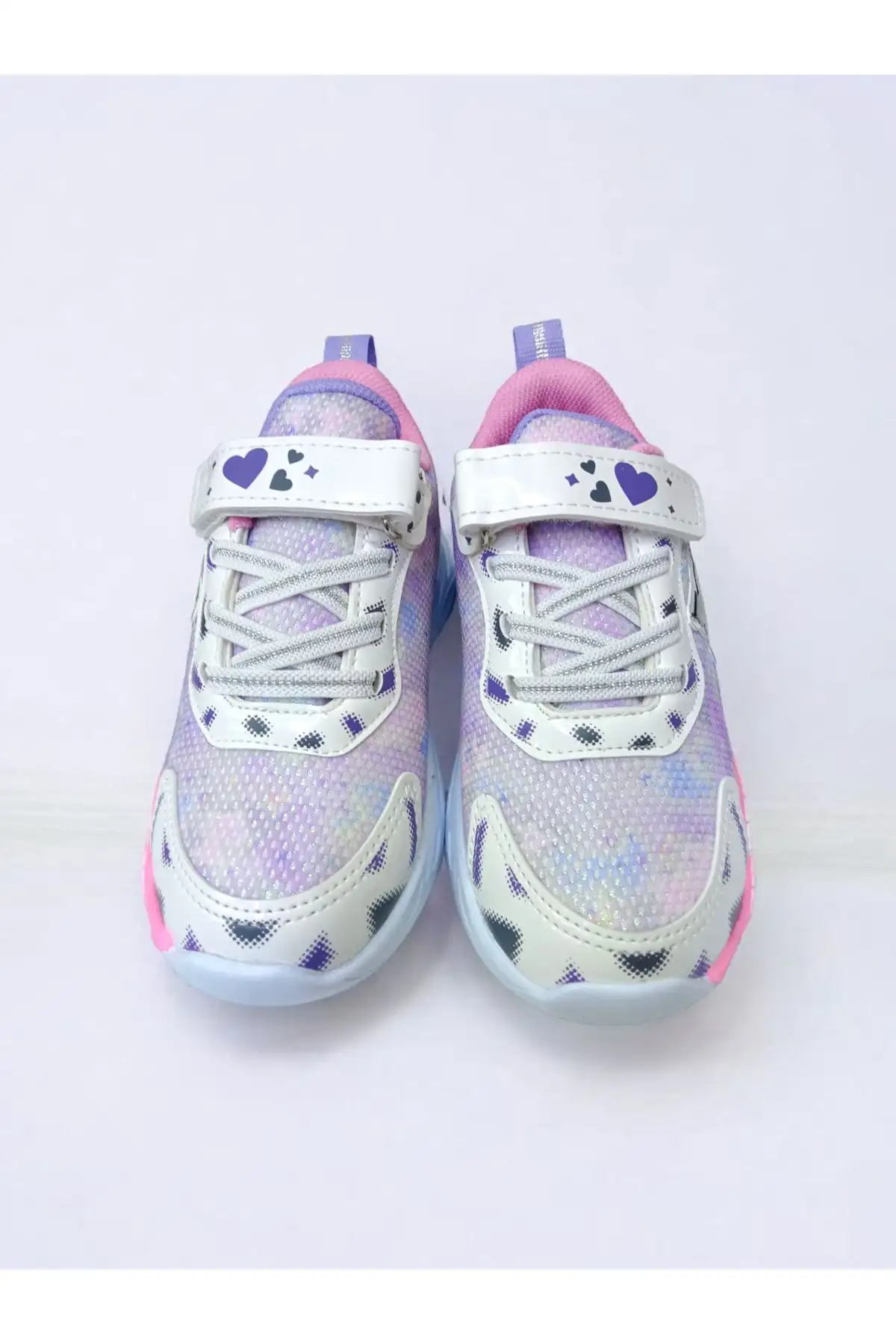 کفش دخترانه کفش ورزشی دخترانه سبک و انعطاف‌پذیر با نور کیورومی (Kuromi) سایز 26 تا 30 - 3807