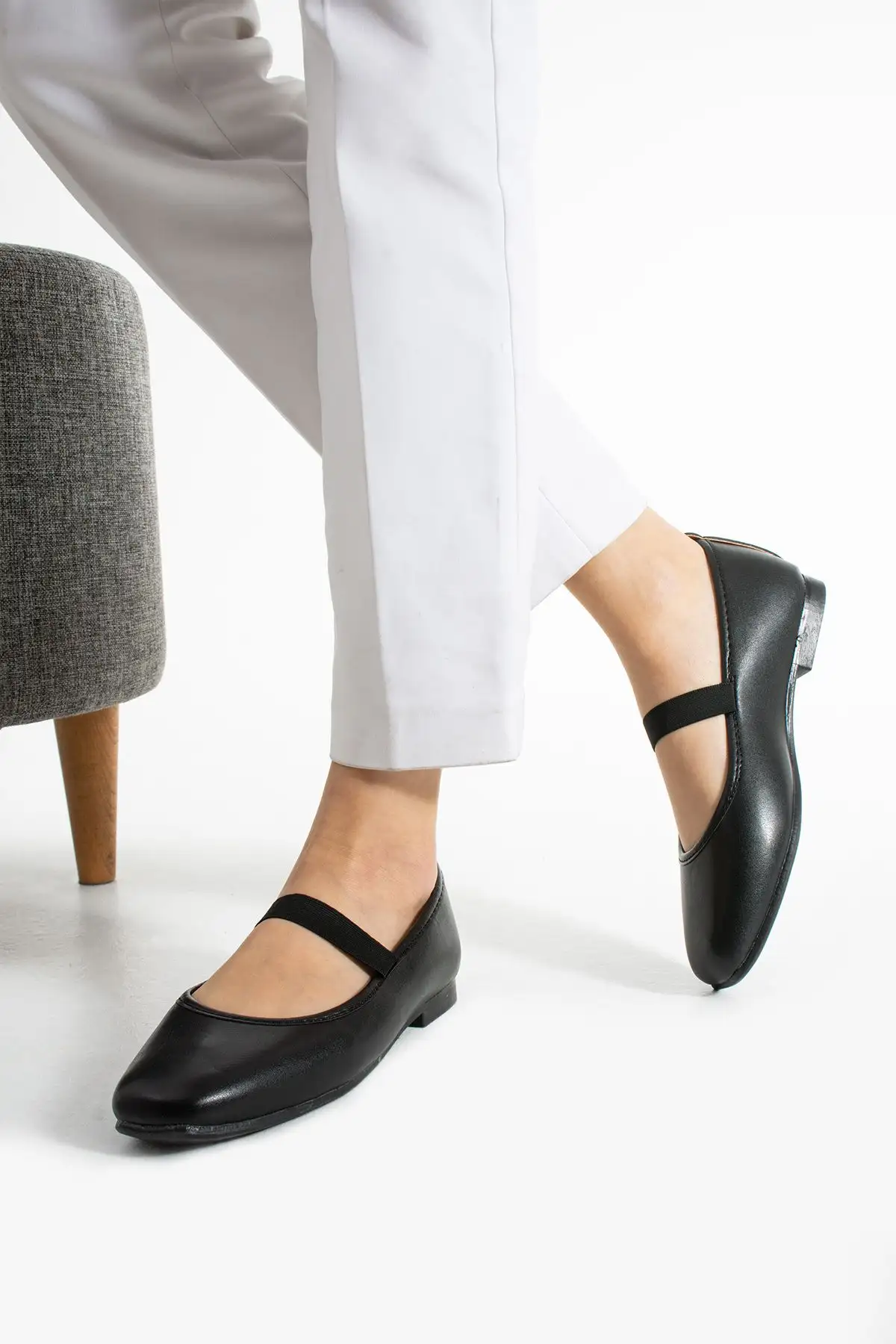 کفش اداری زنانه روزمره قابل پوشیدن از جنس چرم، مدل بیرونی، کفی نرم، مناسب اداره، فصلی - 5077 کفش اداری زنانه روزمره قابل پوشیدن از جنس چرم، مدل بیرونی، کفی نرم، مناسب اداره، فصلی - 5077