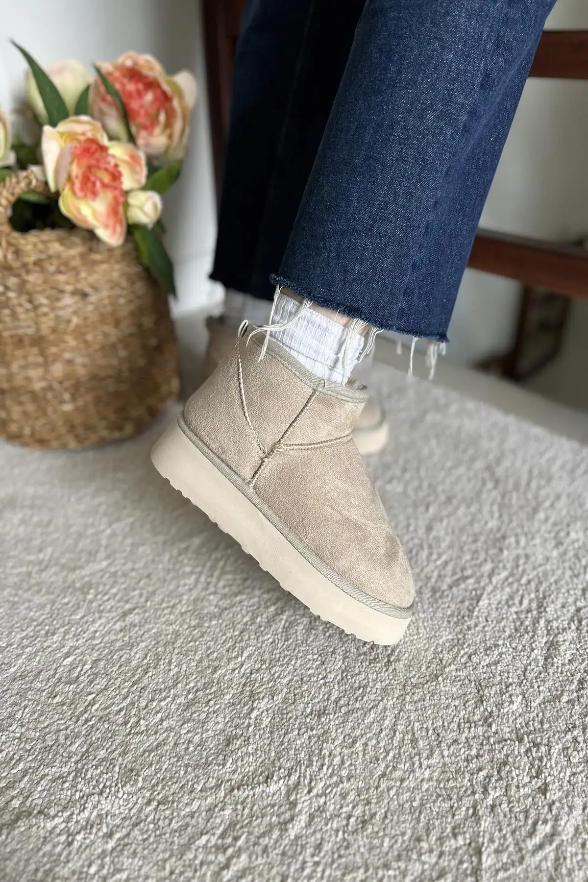 بوت و نیم بوت زنانه پتین نیمه  با ریه جیر  داخلی پشمی مدل TS1146 - 5037 بوت و نیم بوت زنانه پتین نیمه با ریه جیر داخلی پشمی مدل TS1146 - 5037