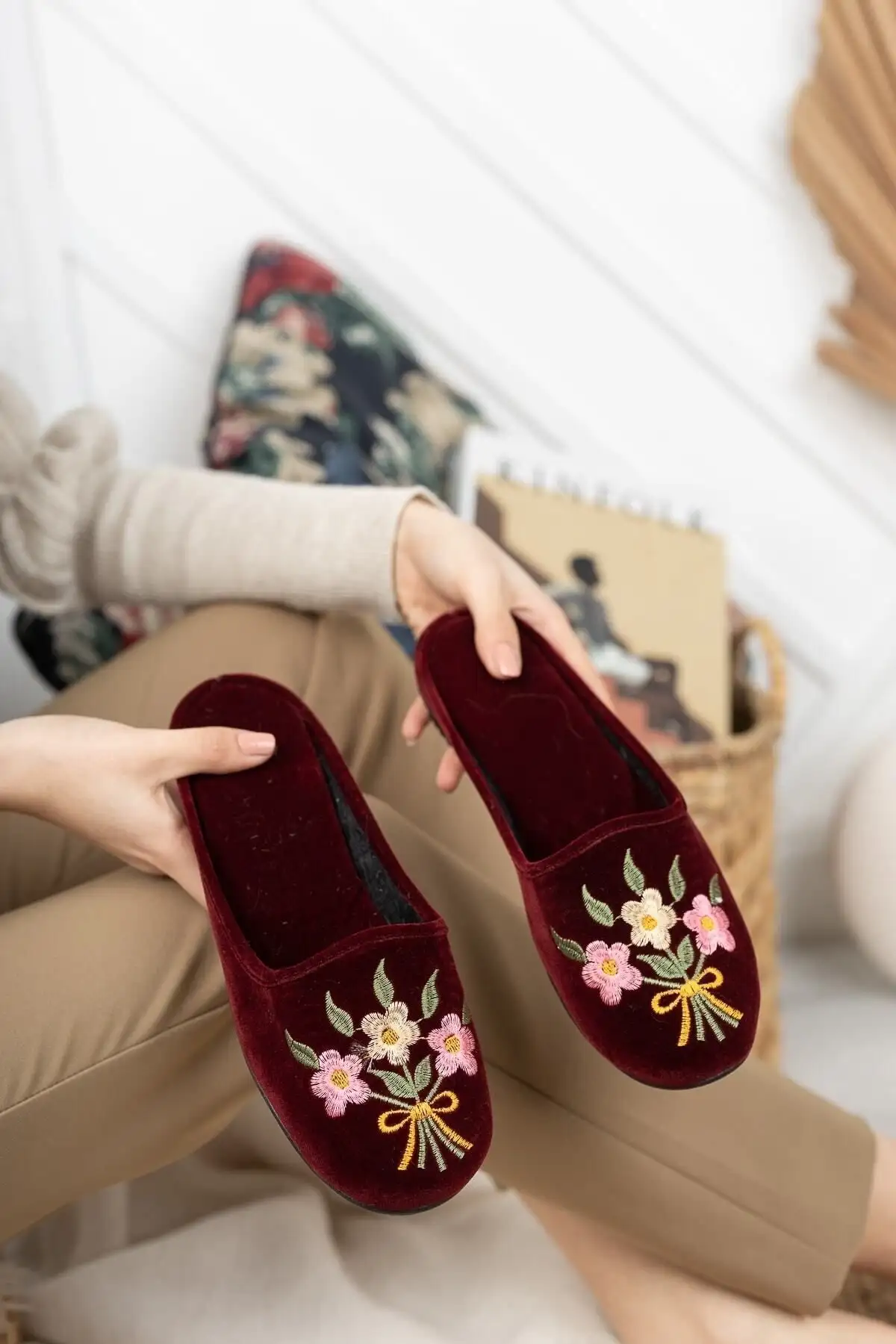 کفش راحتی خانه دمپایی زنانه Bordo Buket - دمپایی گرم و نرم داخلی با طراحی刺繍 برای جهیزیه - 3969